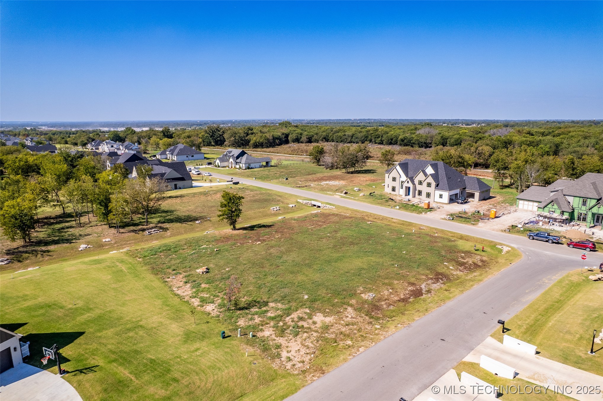 17862 E Patriot Drive Property Photo 8