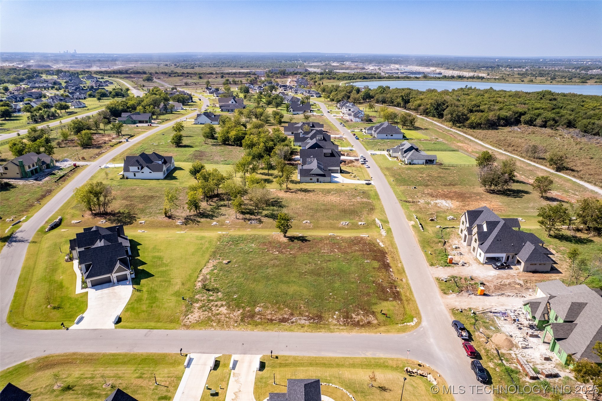 17862 E Patriot Drive Property Photo 12