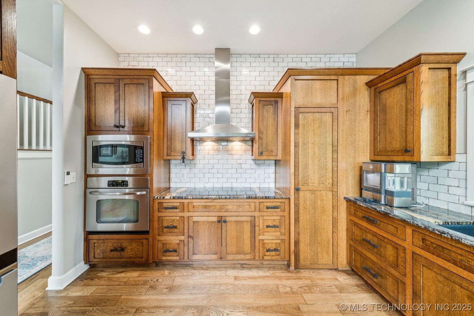 58930 E 332 Road Property Photo 15