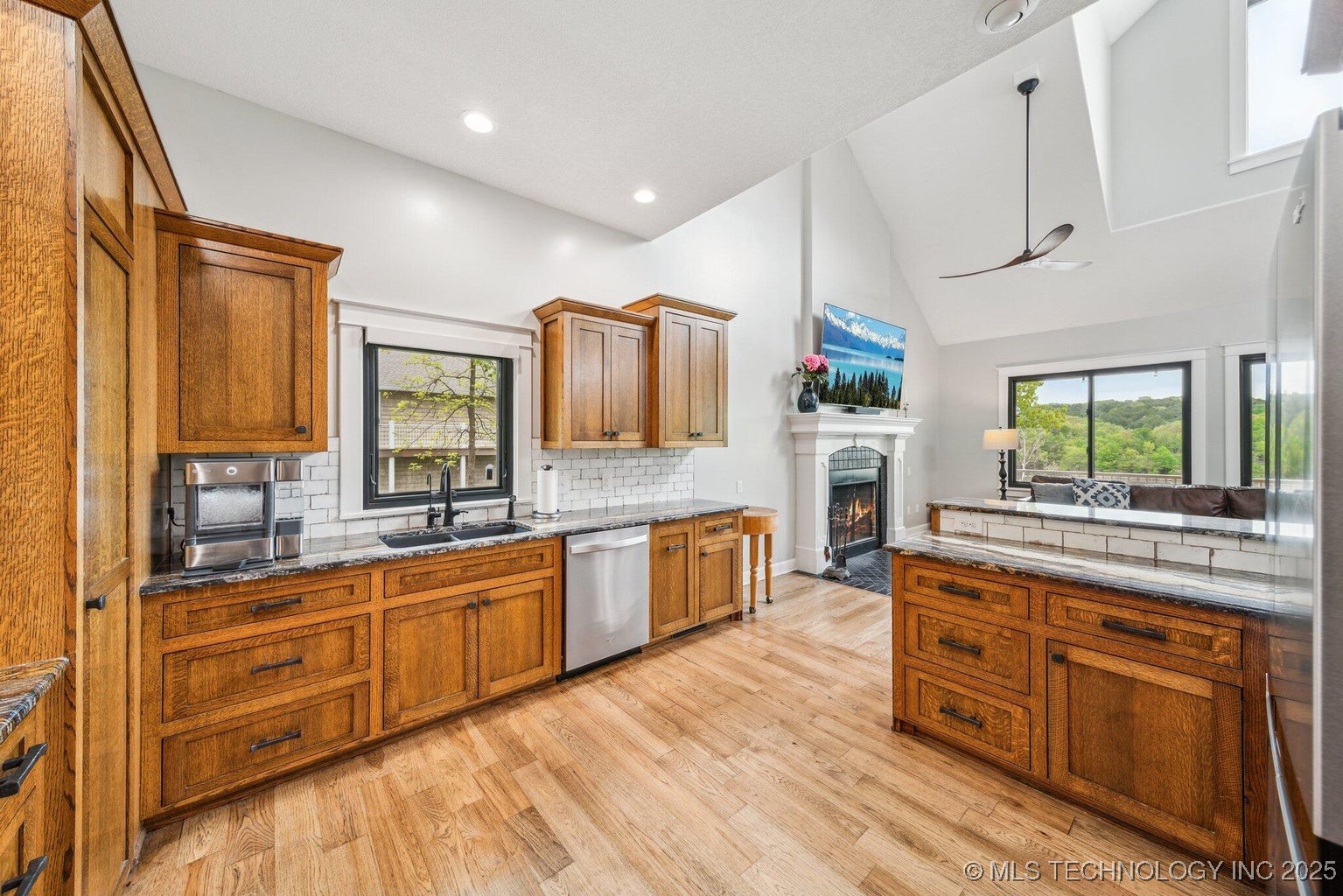 58930 E 332 Road Property Photo 16