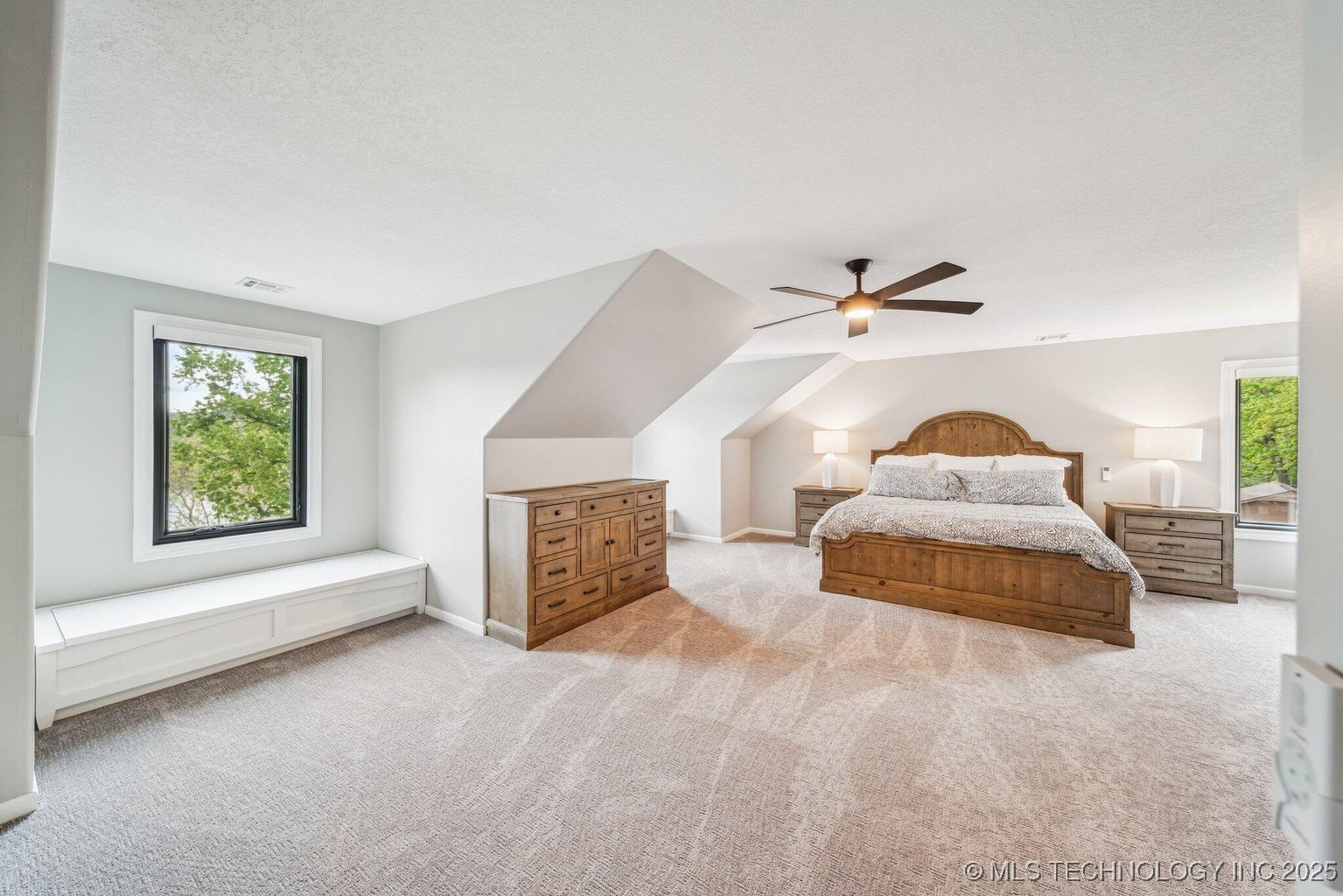 58930 E 332 Road Property Photo 56