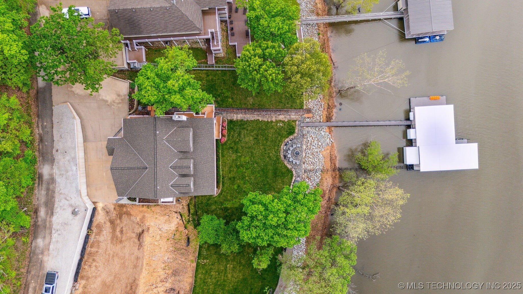 58930 E 332 Road Property Photo 77