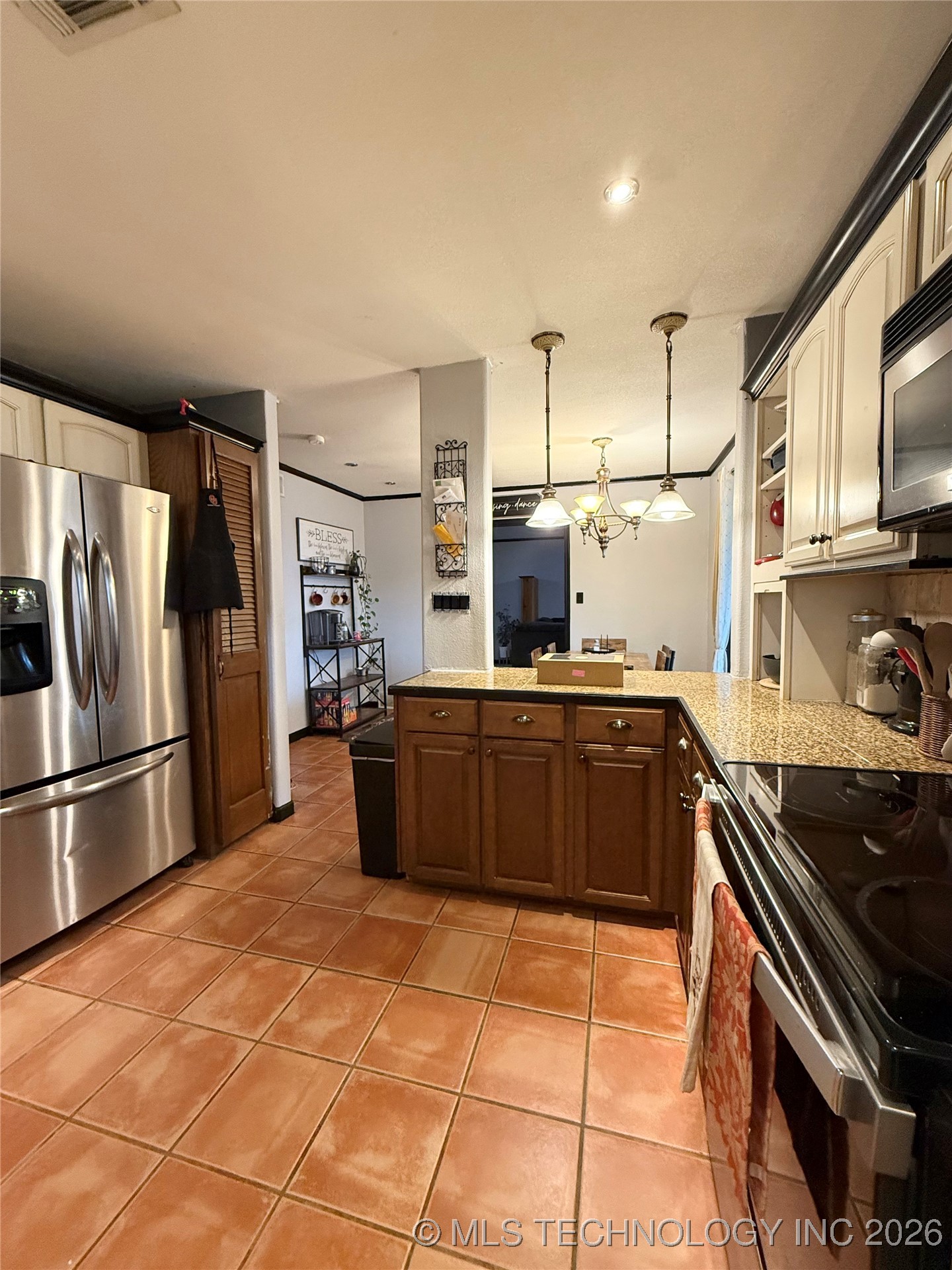 1507 Sunny Property Photo 5