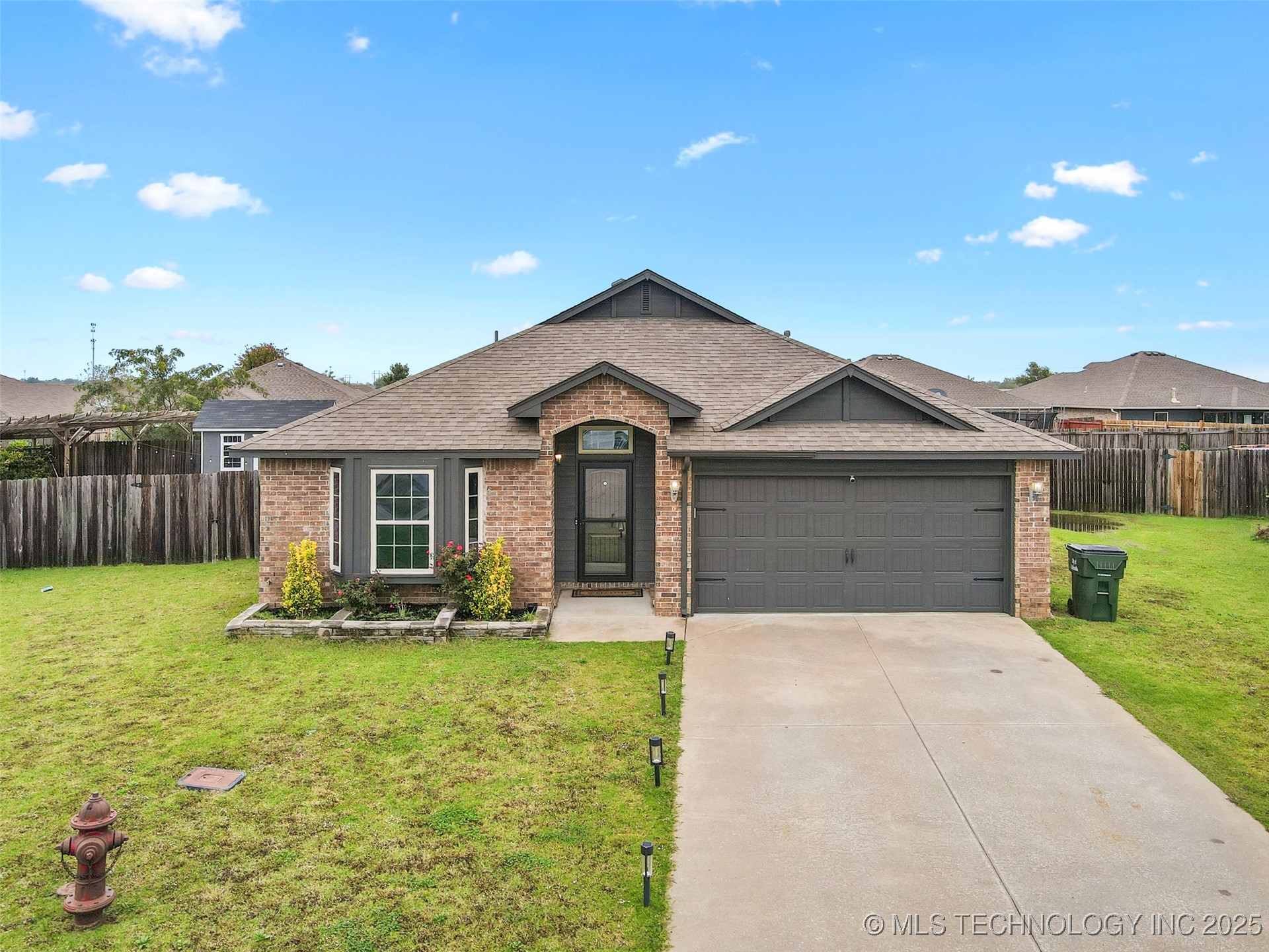 13364 N 133rd East Avenue Property Photo 5