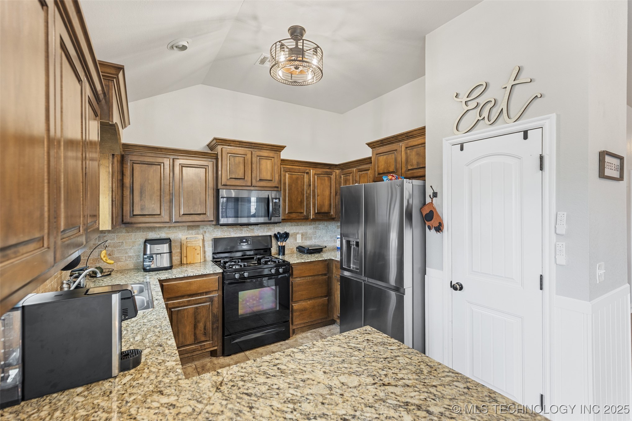 13364 N 133rd East Avenue Property Photo 29