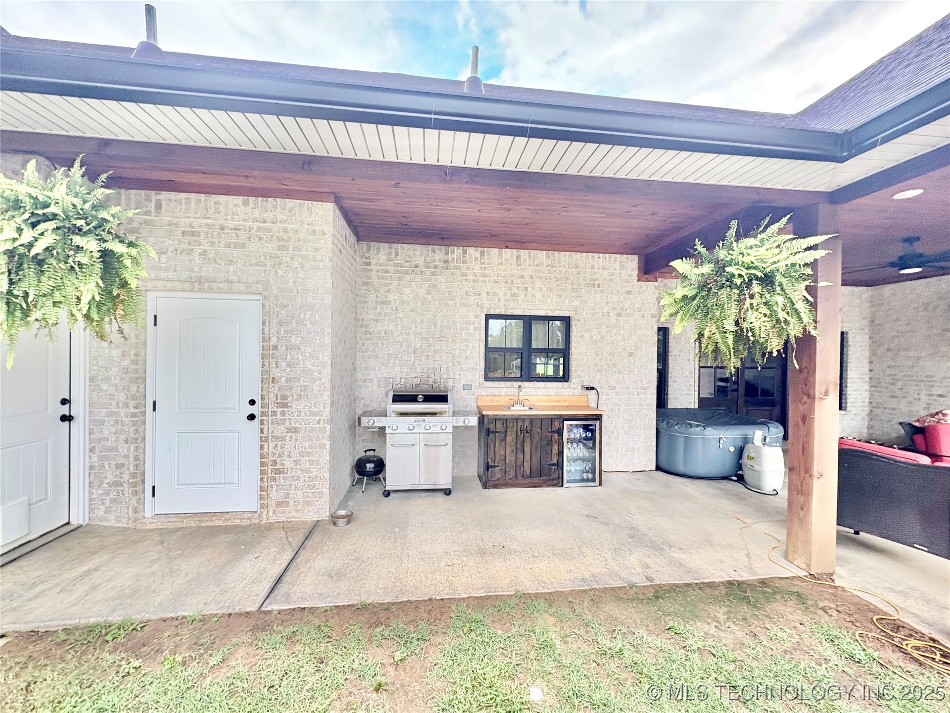 1609 E Hollow Oak Road Property Photo 61