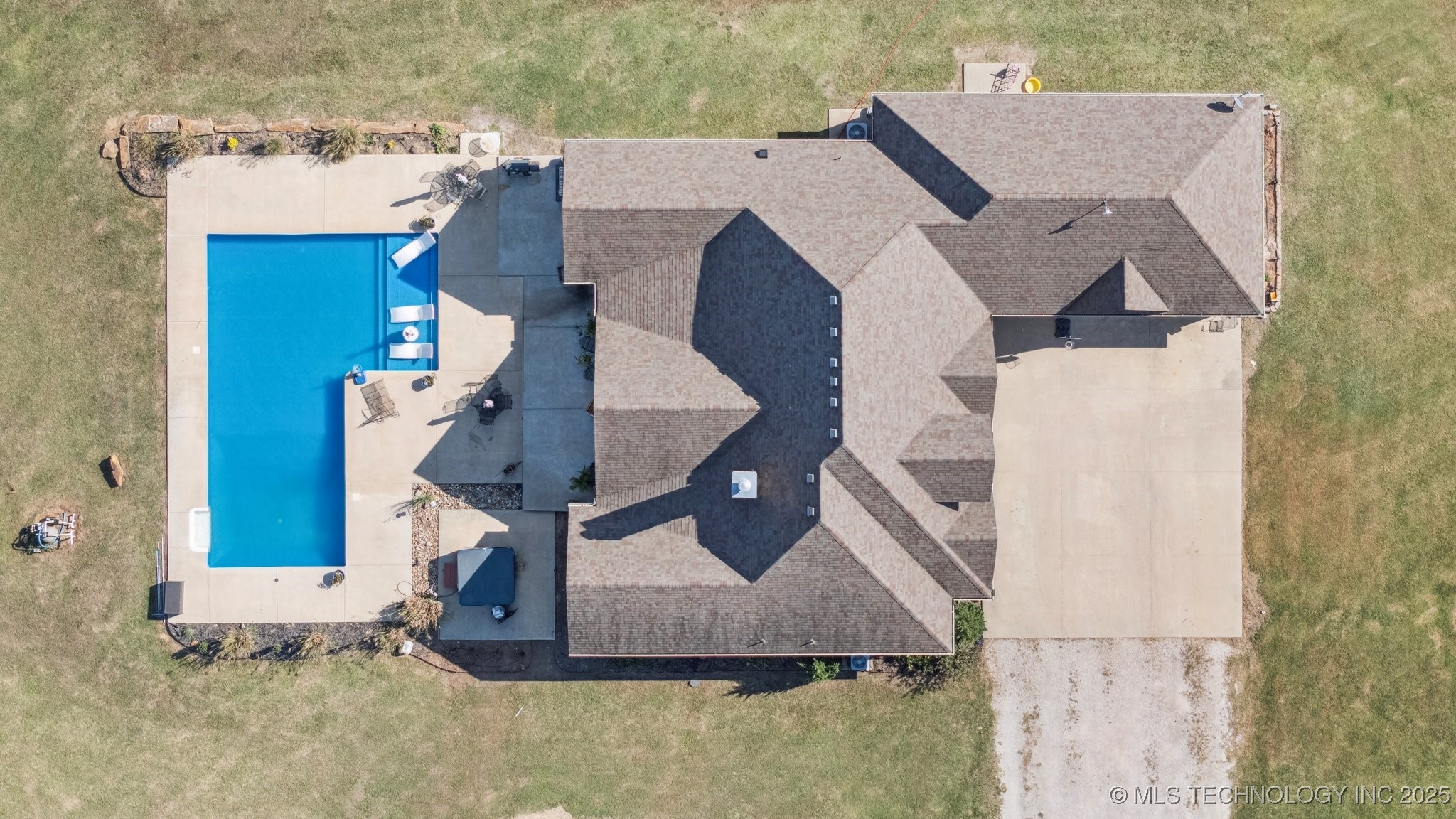 23023 S 4120 Road Property Photo 34