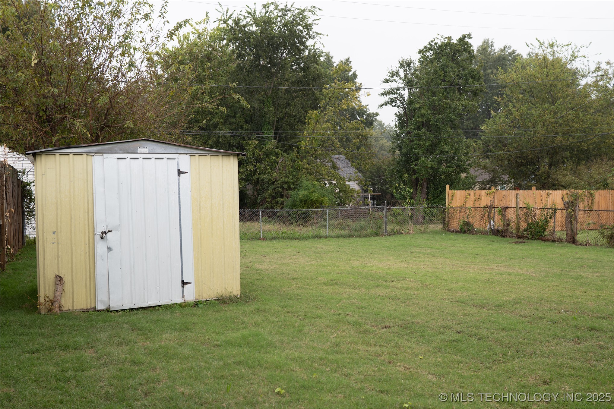 421 S 69th East Avenue Property Photo 22