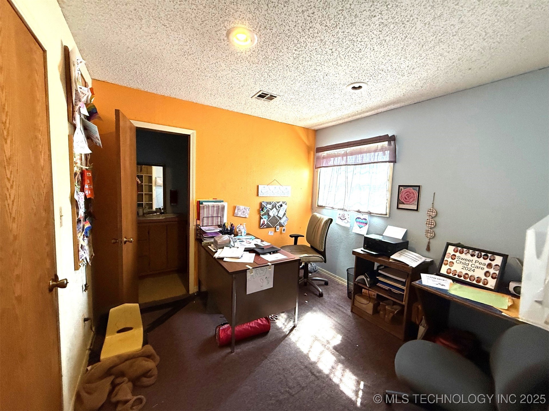 822 W Trudgeon Street Property Photo 5