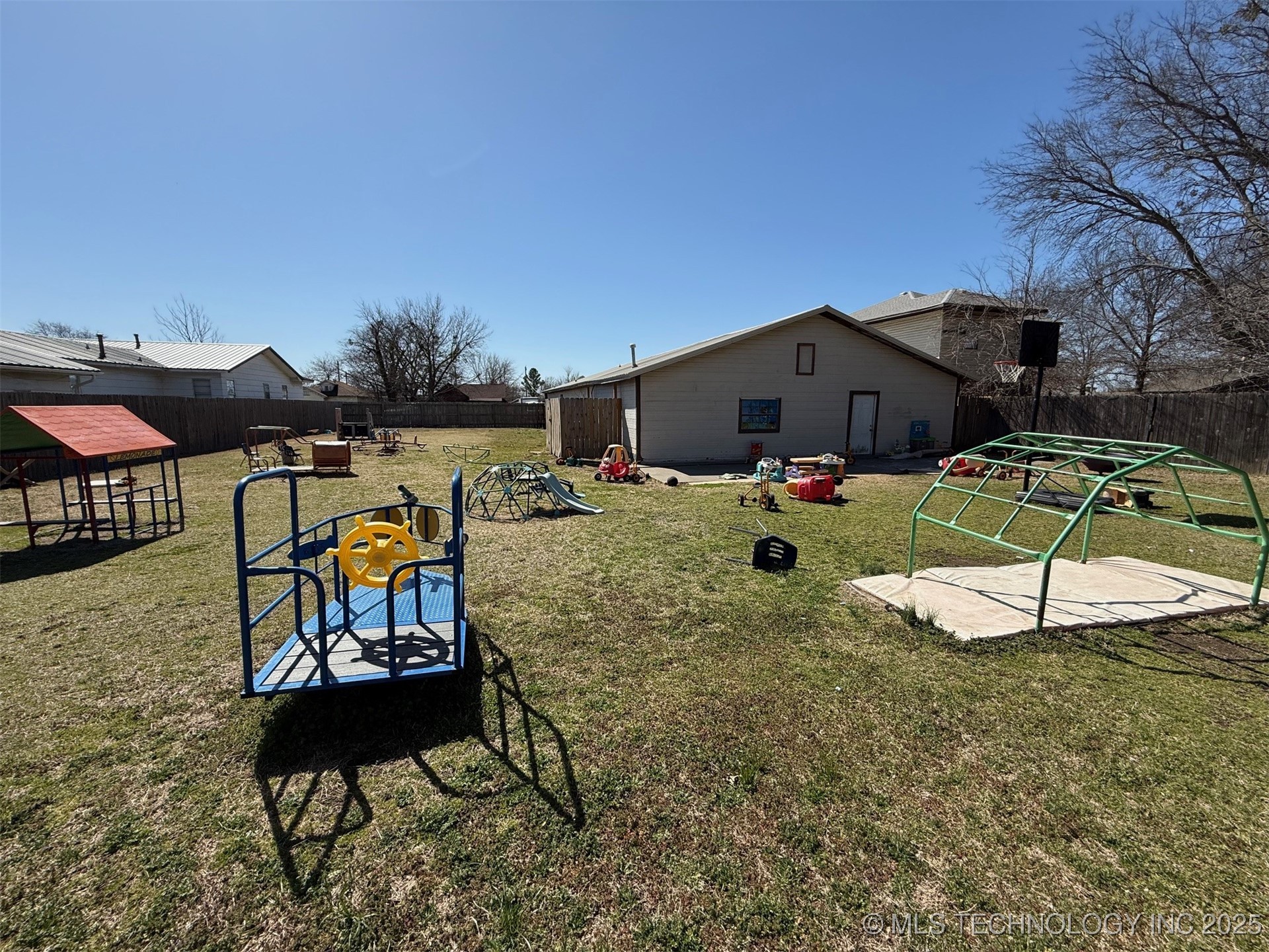 822 W Trudgeon Street Property Photo 21