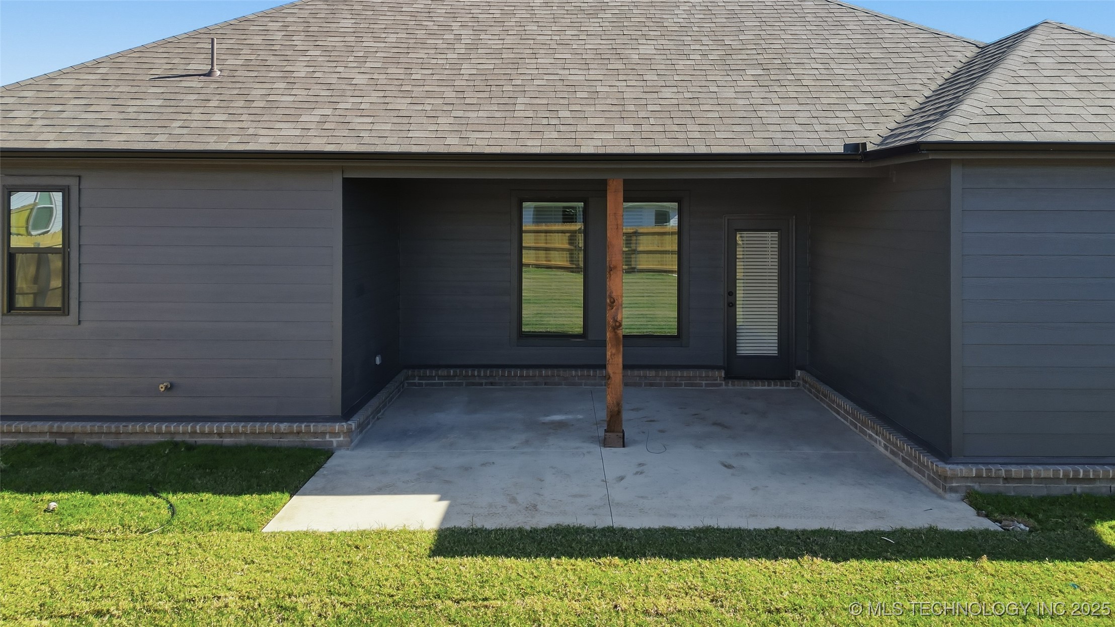 16296 S 90 Avenue E Property Photo 28