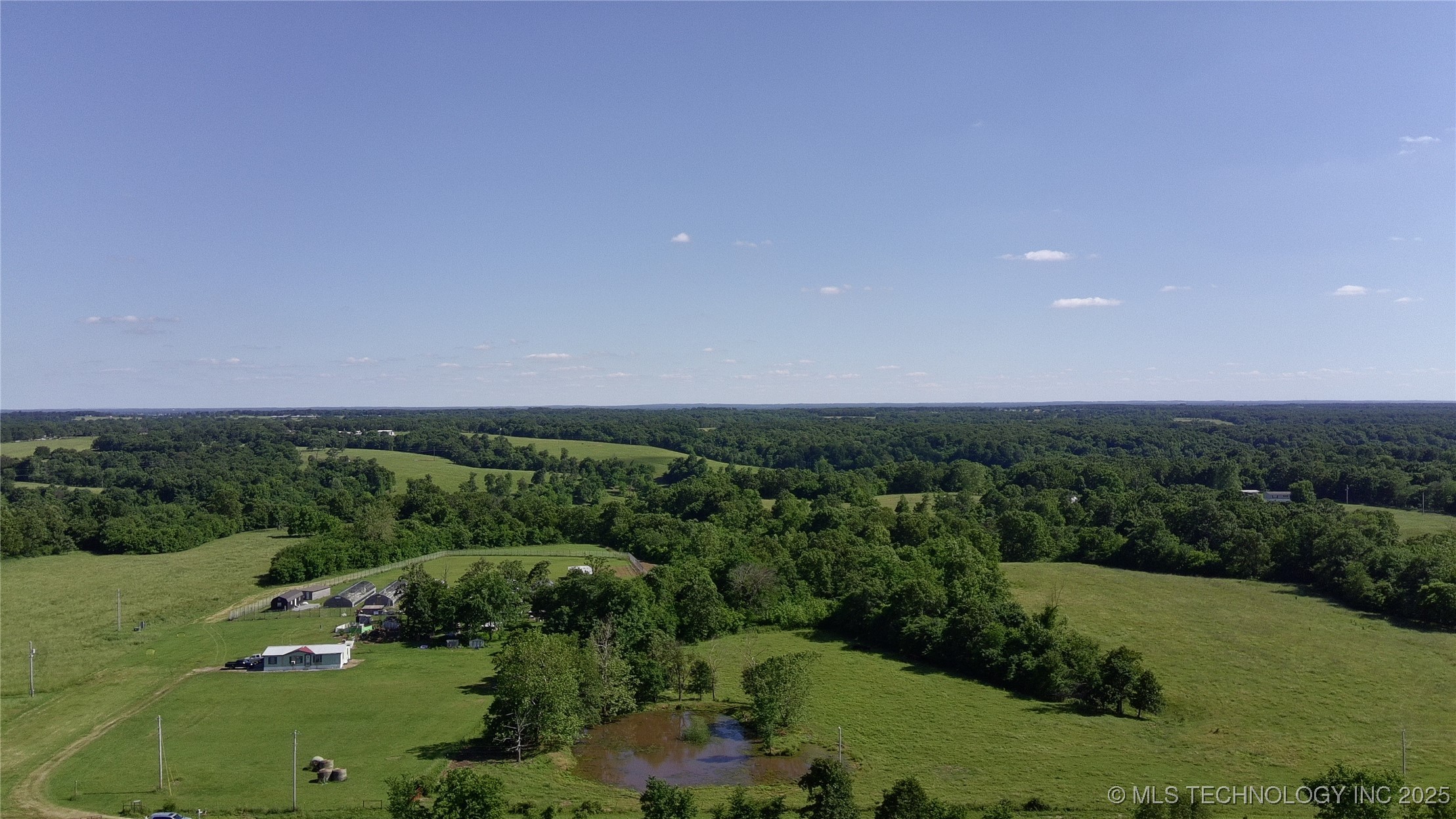 17333 E 390 Road Property Photo 7