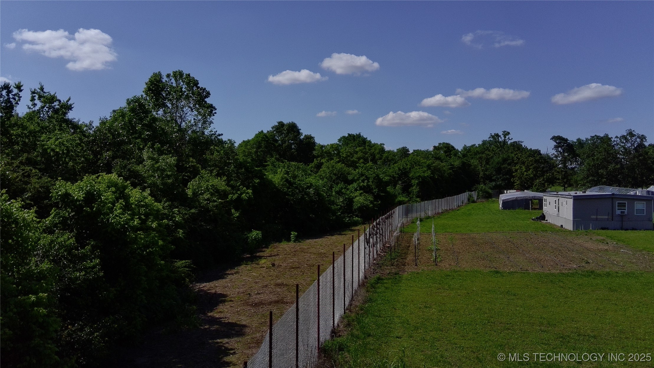 17333 E 390 Road Property Photo 11