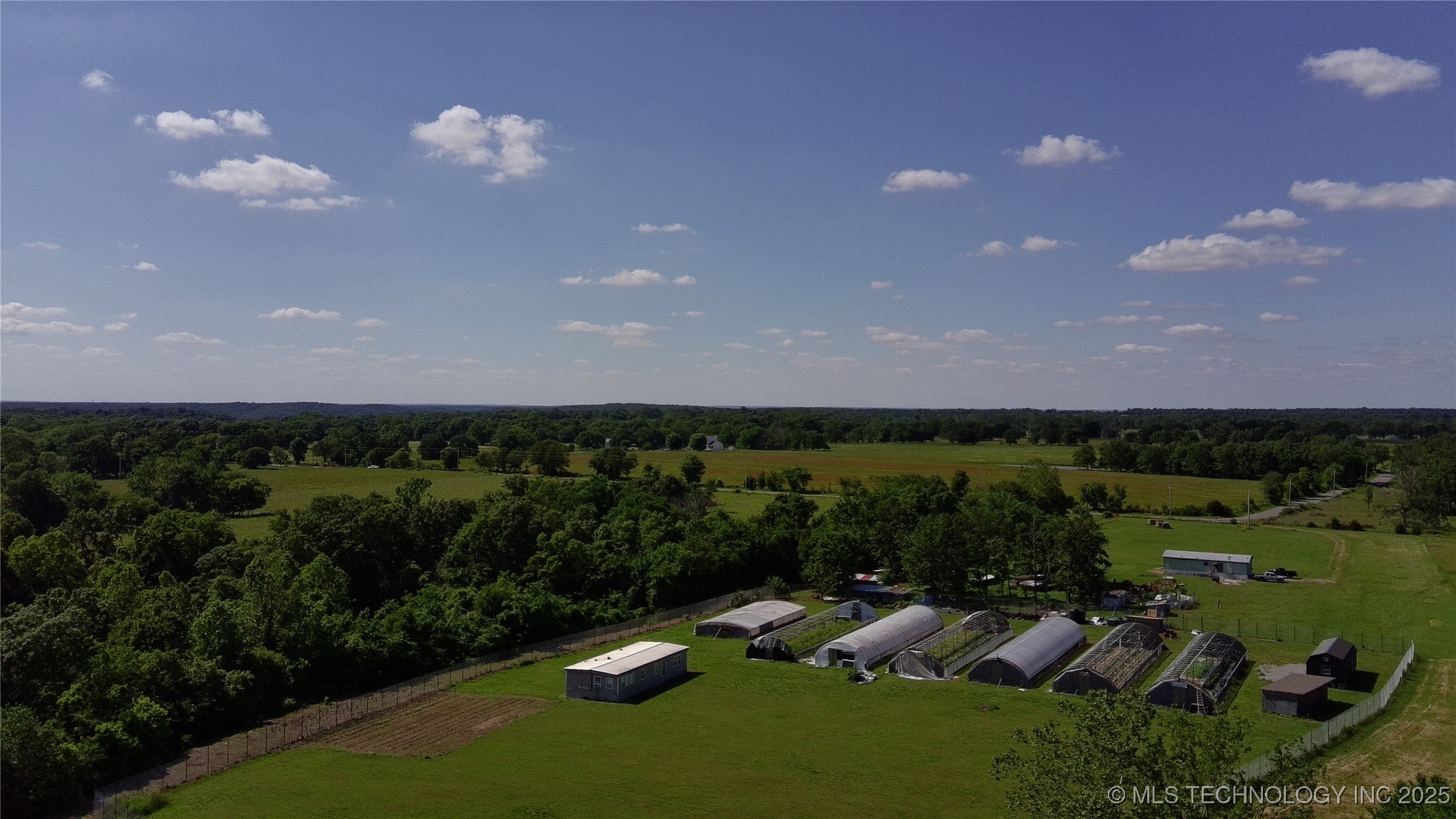 17333 E 390 Road Property Photo 31