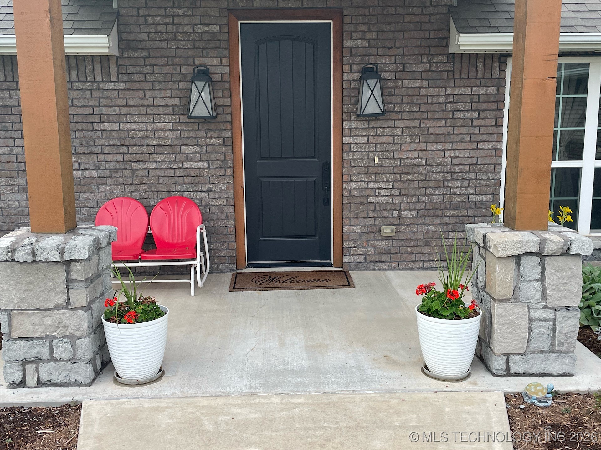 1120 E St Andrews Circle Property Photo 6