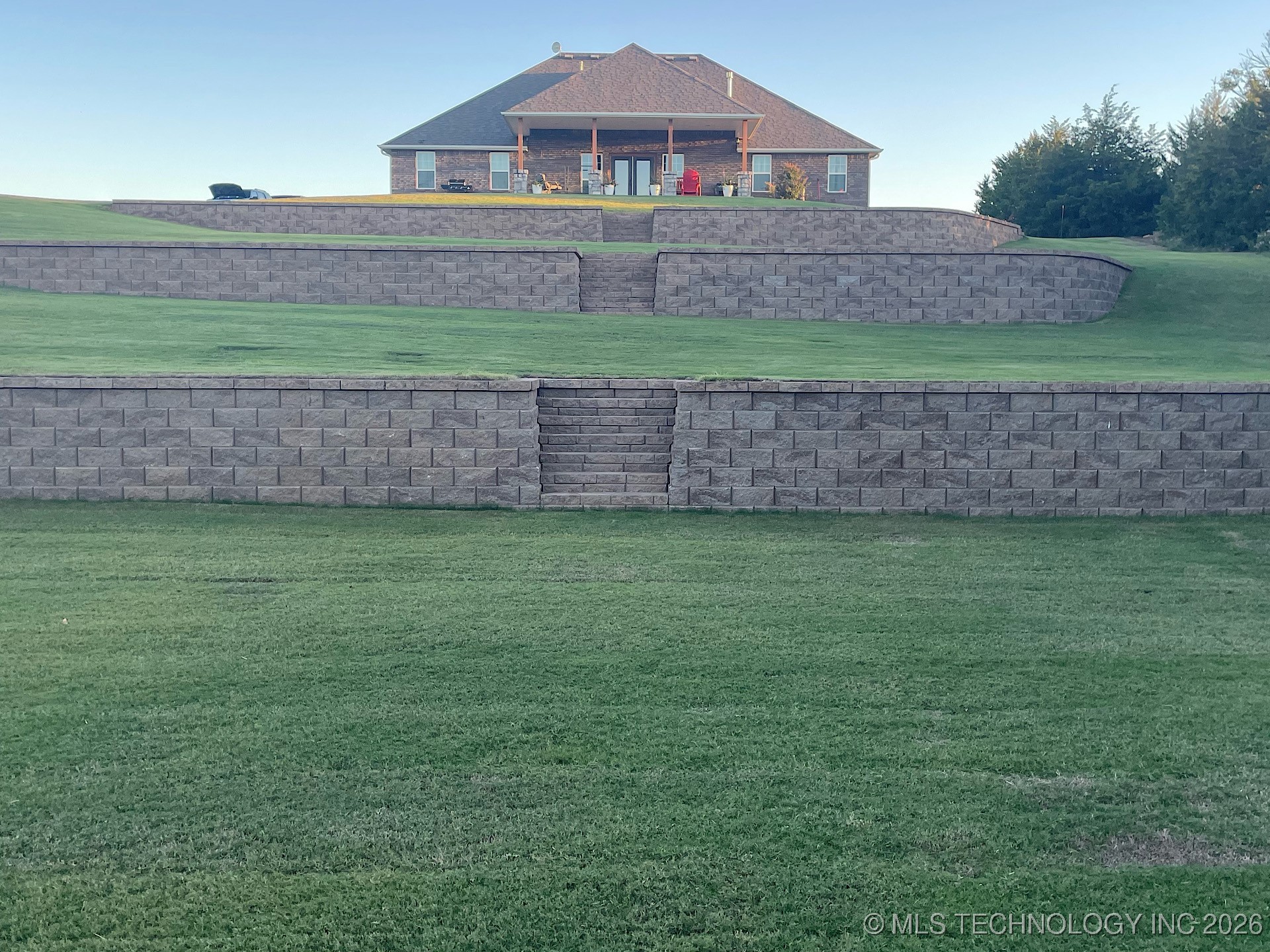 1120 E St Andrews Circle Property Photo 10