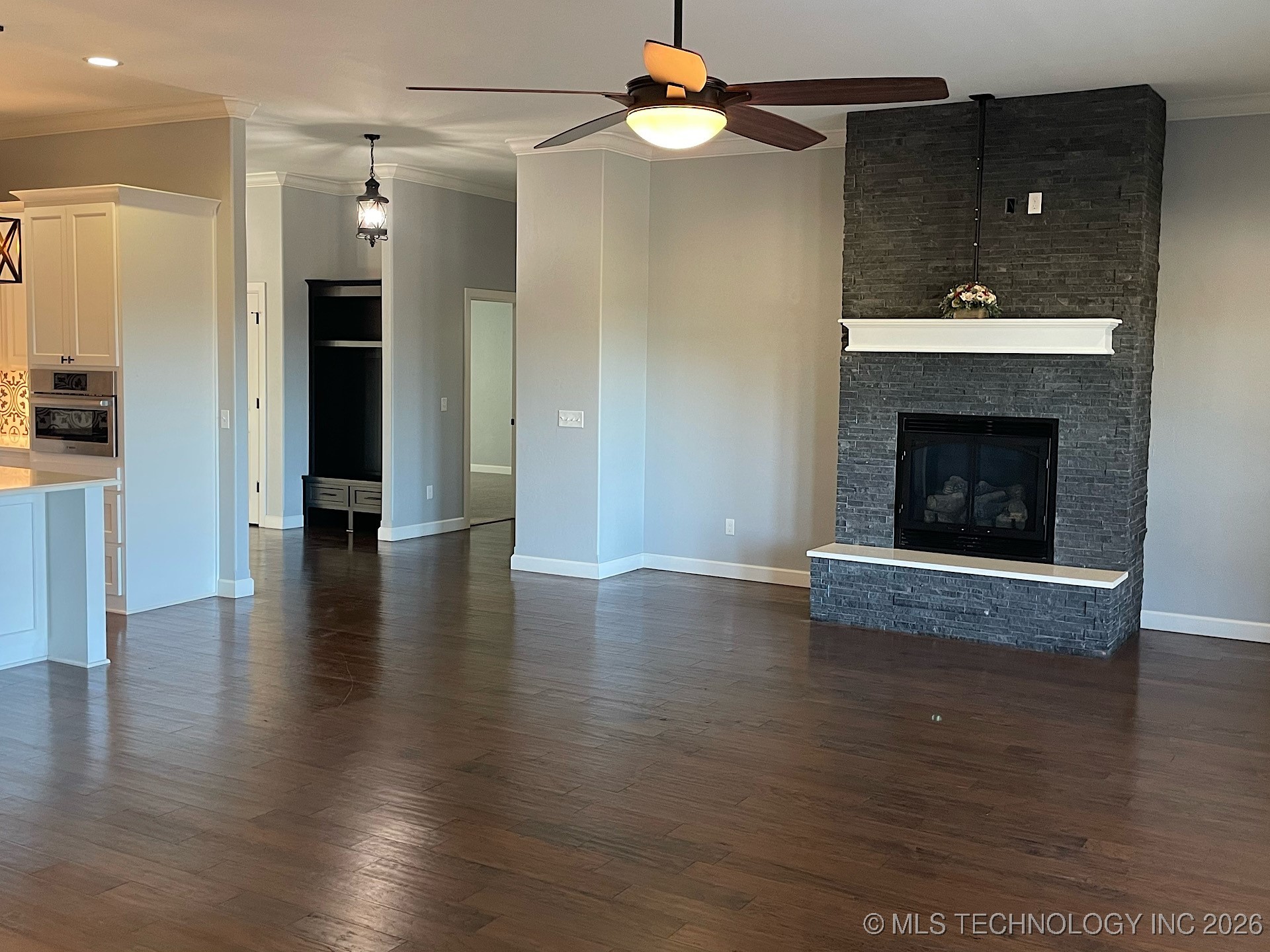 1120 E St Andrews Circle Property Photo 21