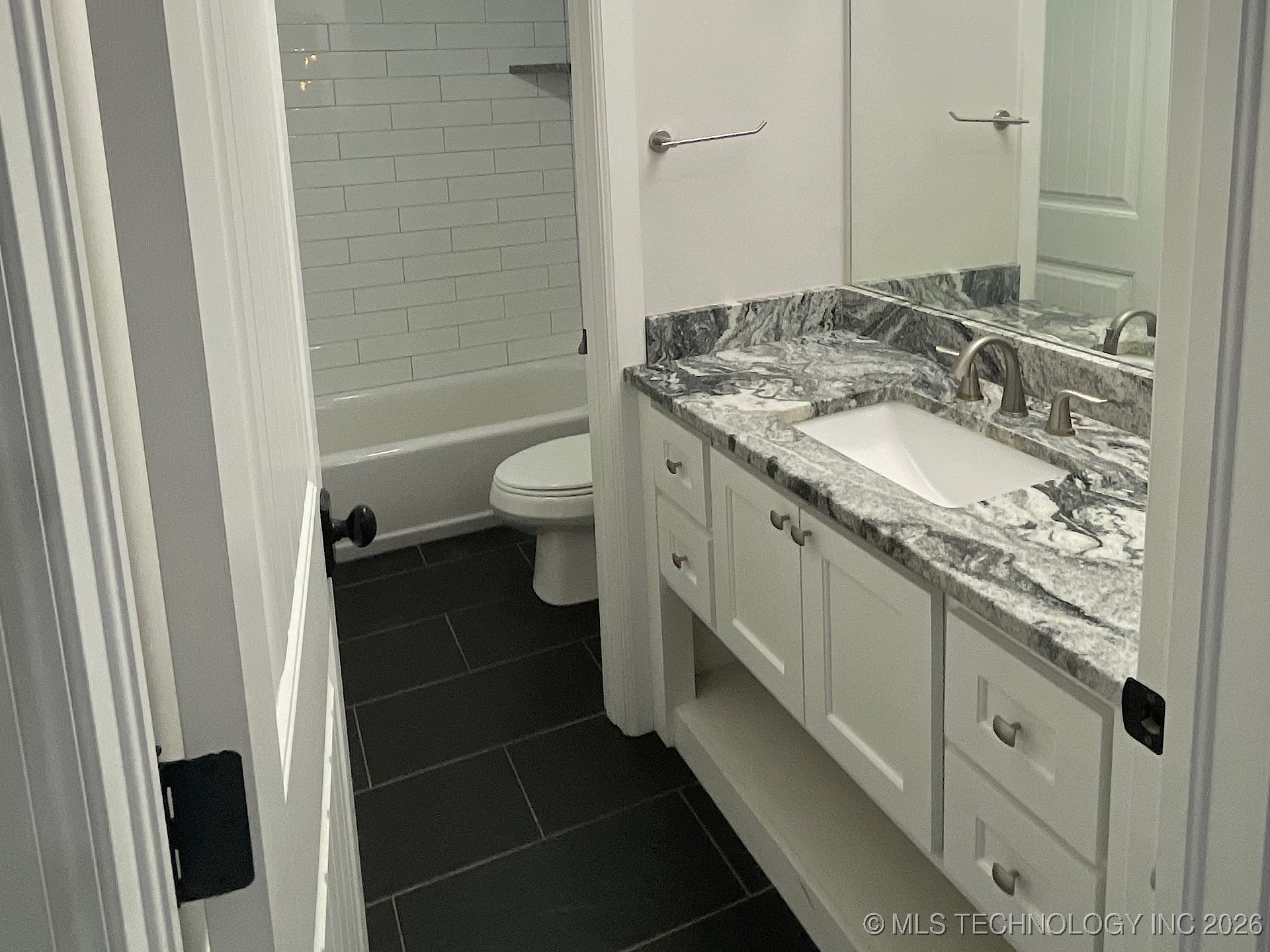 1120 E St Andrews Circle Property Photo 43