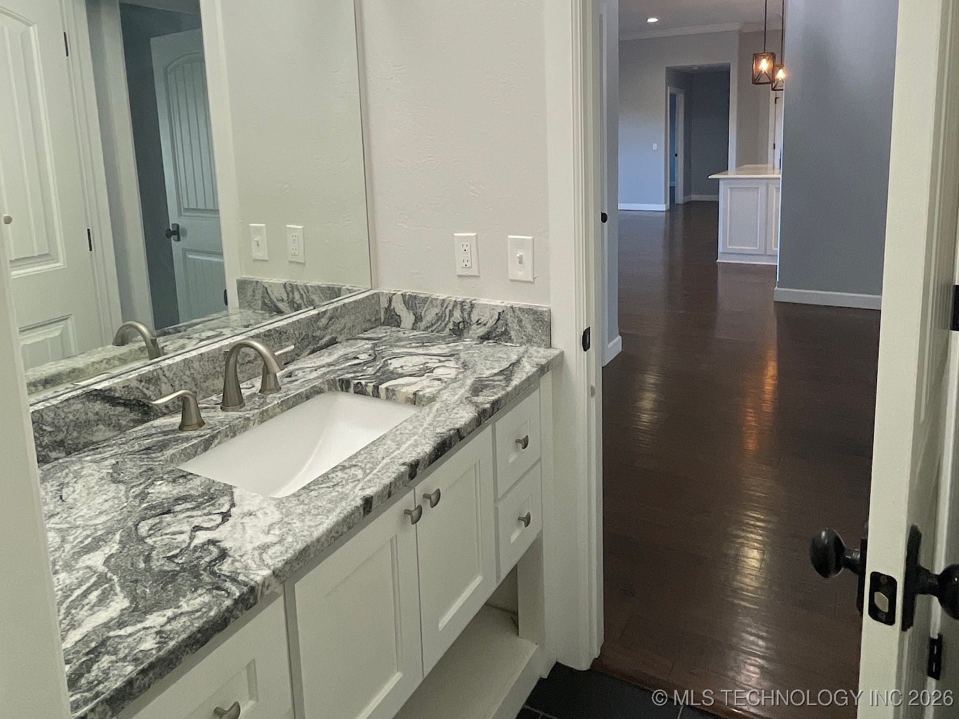 1120 E St Andrews Circle Property Photo 45