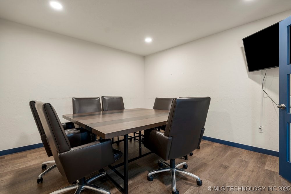 1823 W 51st Street Property Photo 12