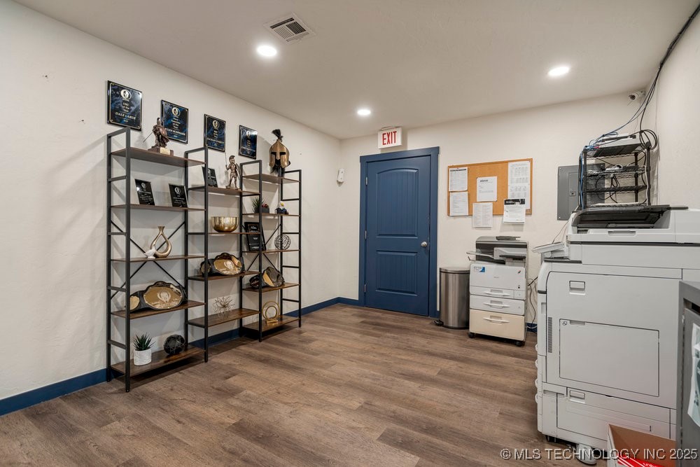 1823 W 51st Street Property Photo 19