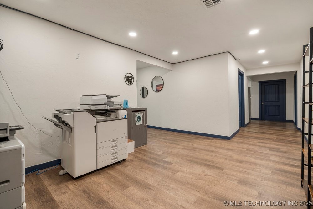 1823 W 51st Street Property Photo 20