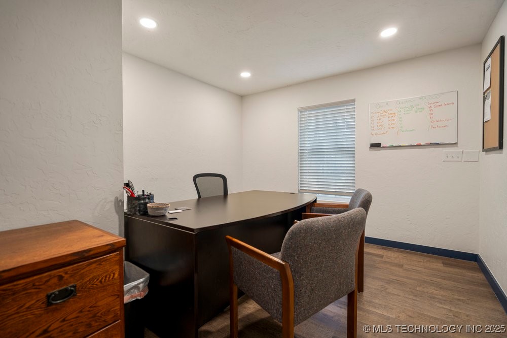 1823 W 51st Street Property Photo 21