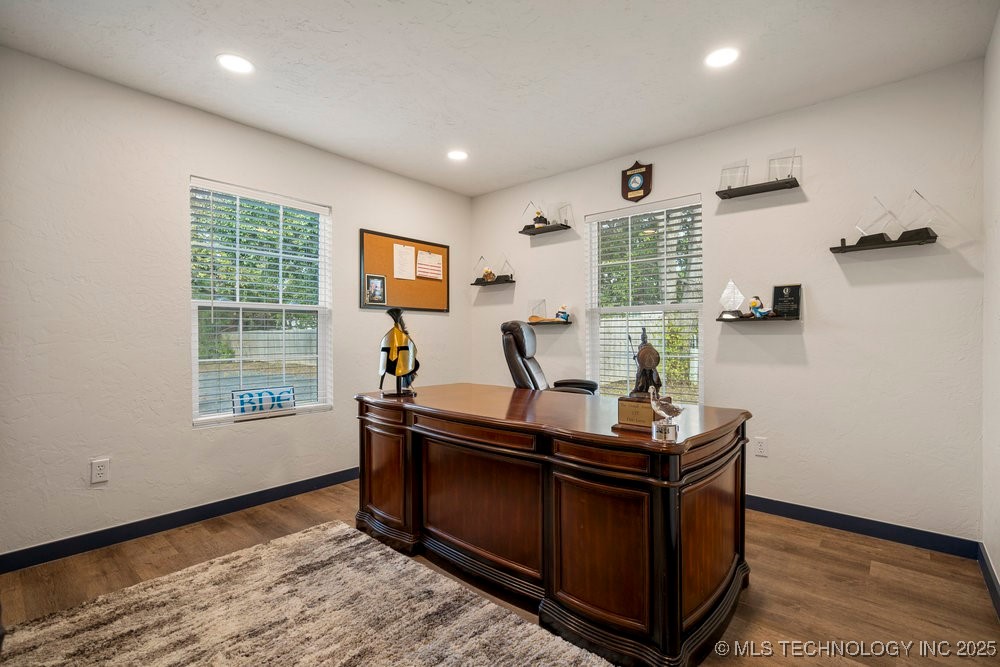 1823 W 51st Street Property Photo 23