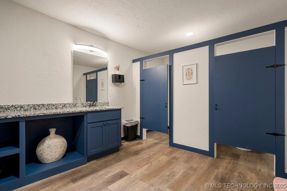 1823 W 51st Street Property Photo 27