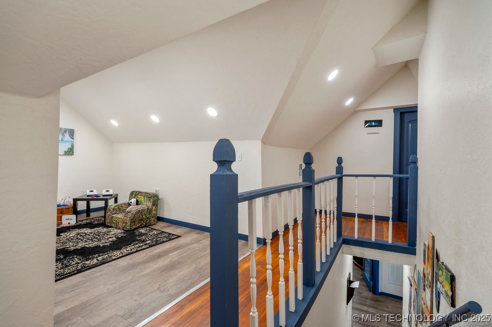 1823 W 51st Street Property Photo 39