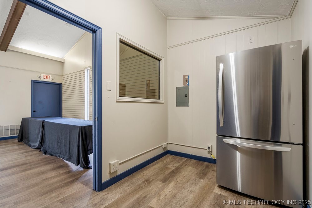 1823 W 51st Street Property Photo 45