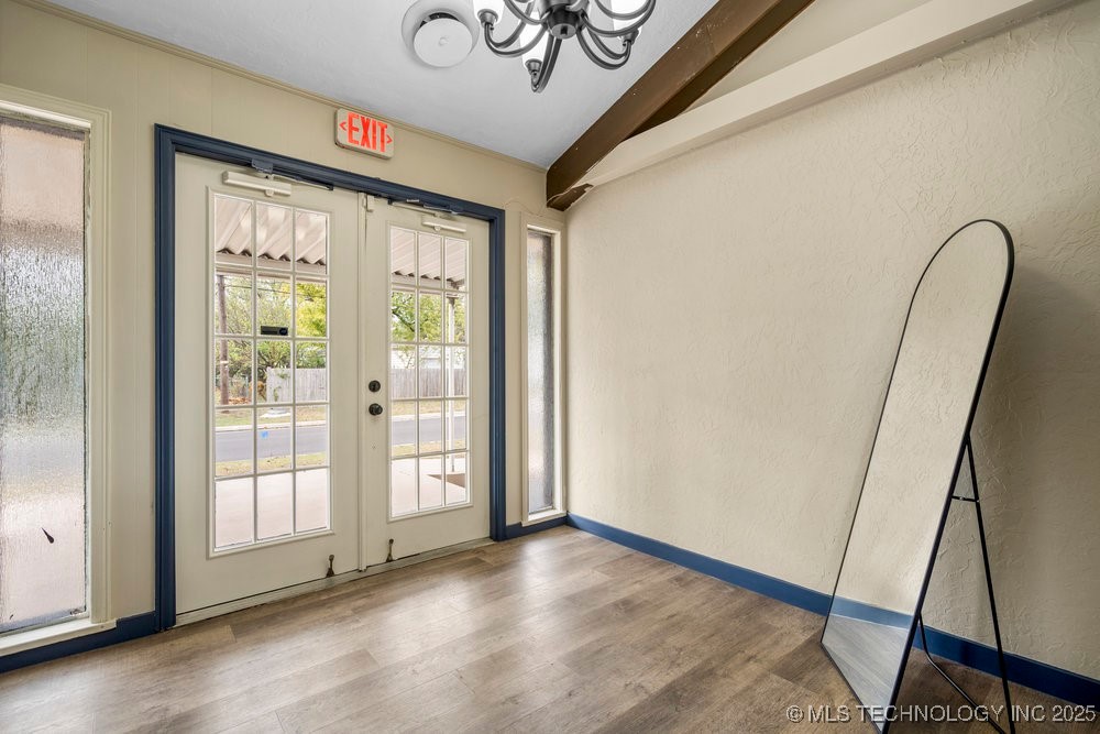 1823 W 51st Street Property Photo 52