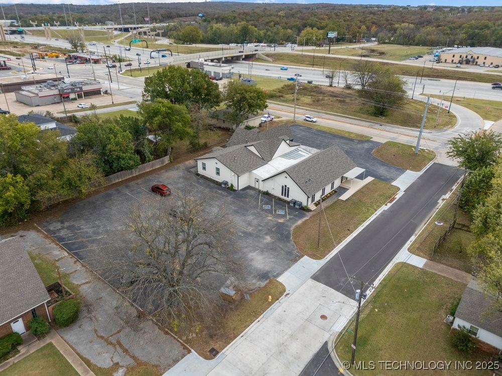 1823 W 51st Street Property Photo 61