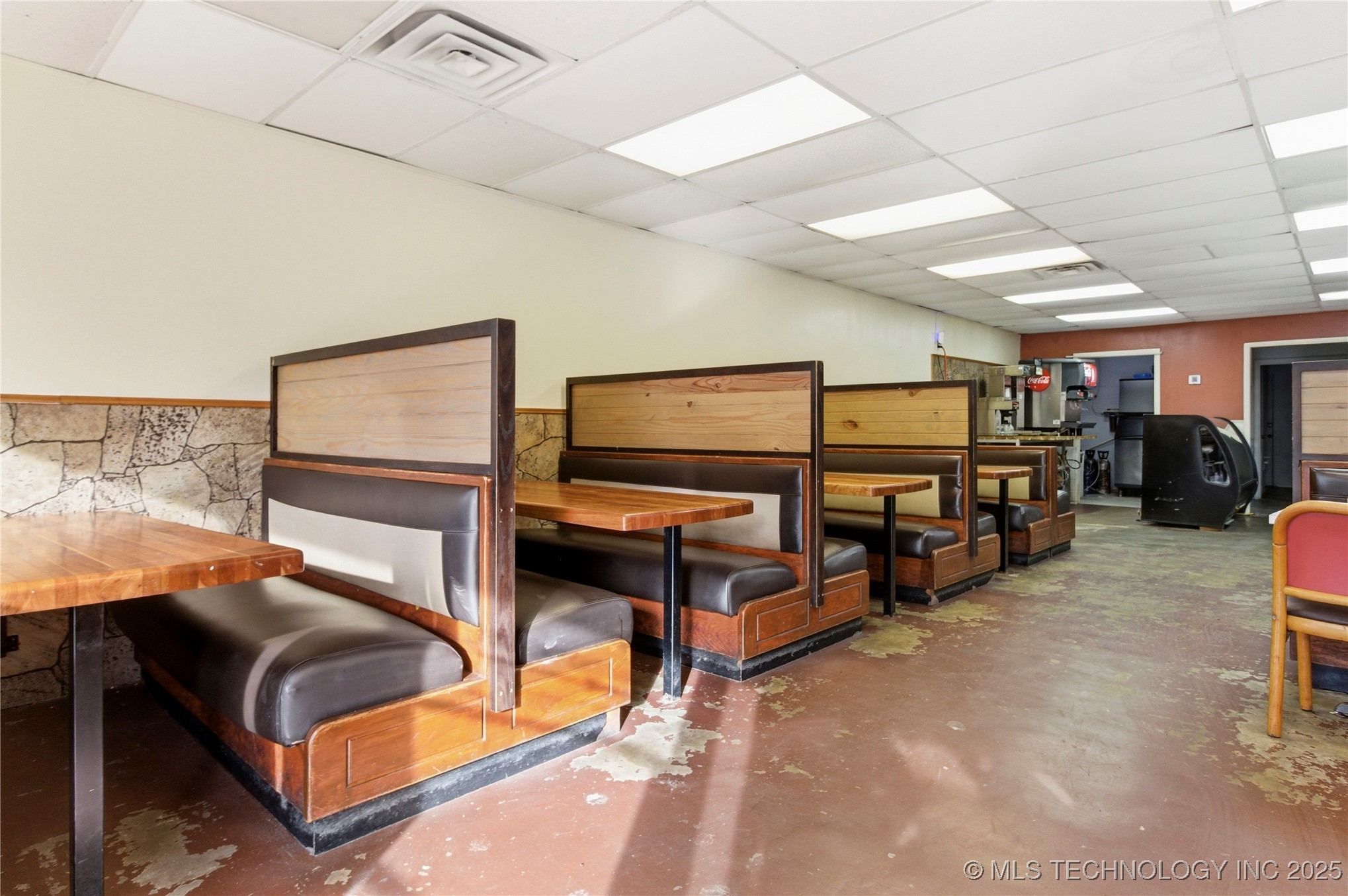 1016 N Washington Property Photo 17