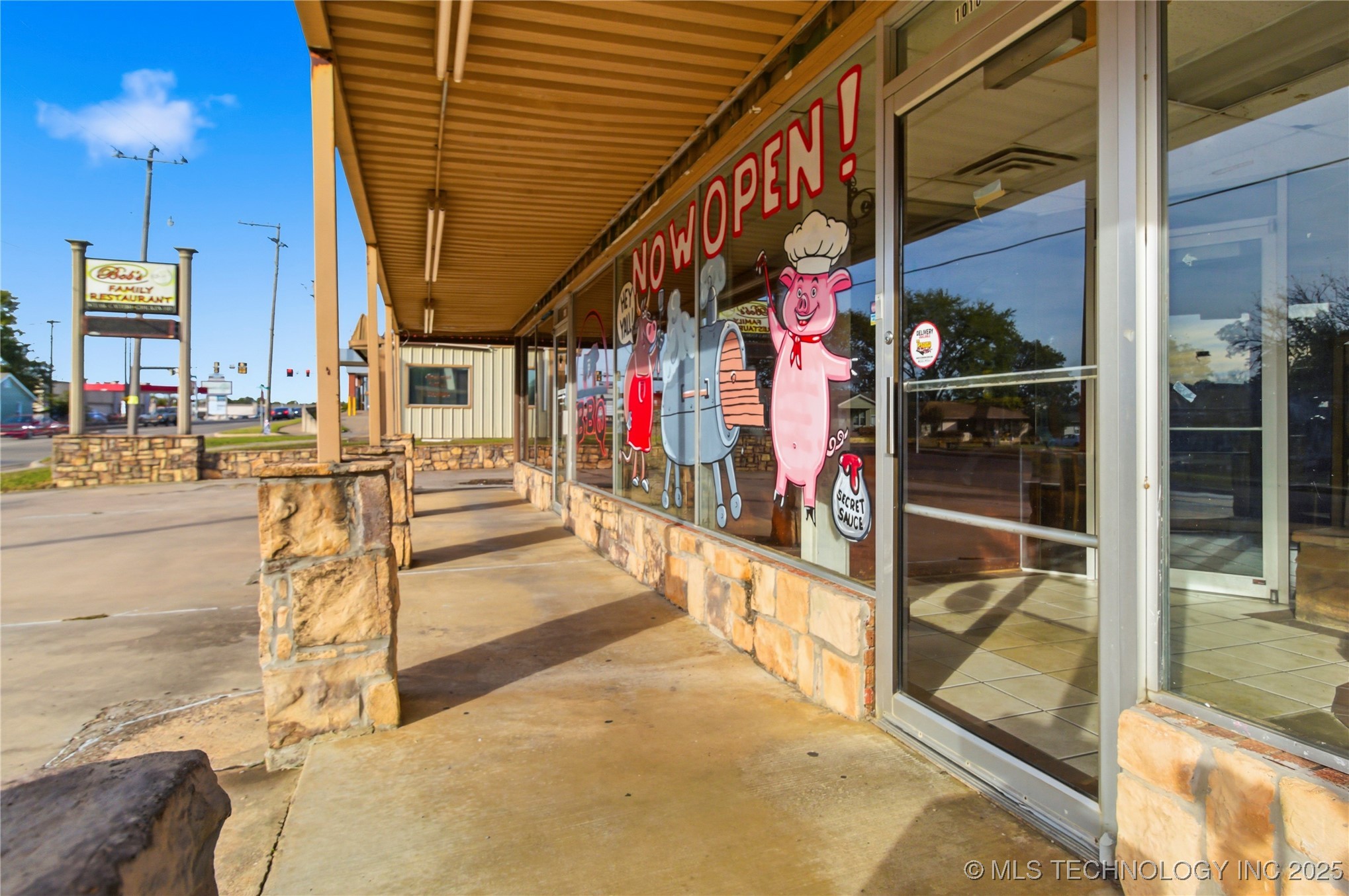 1016 N Washington Property Photo 34