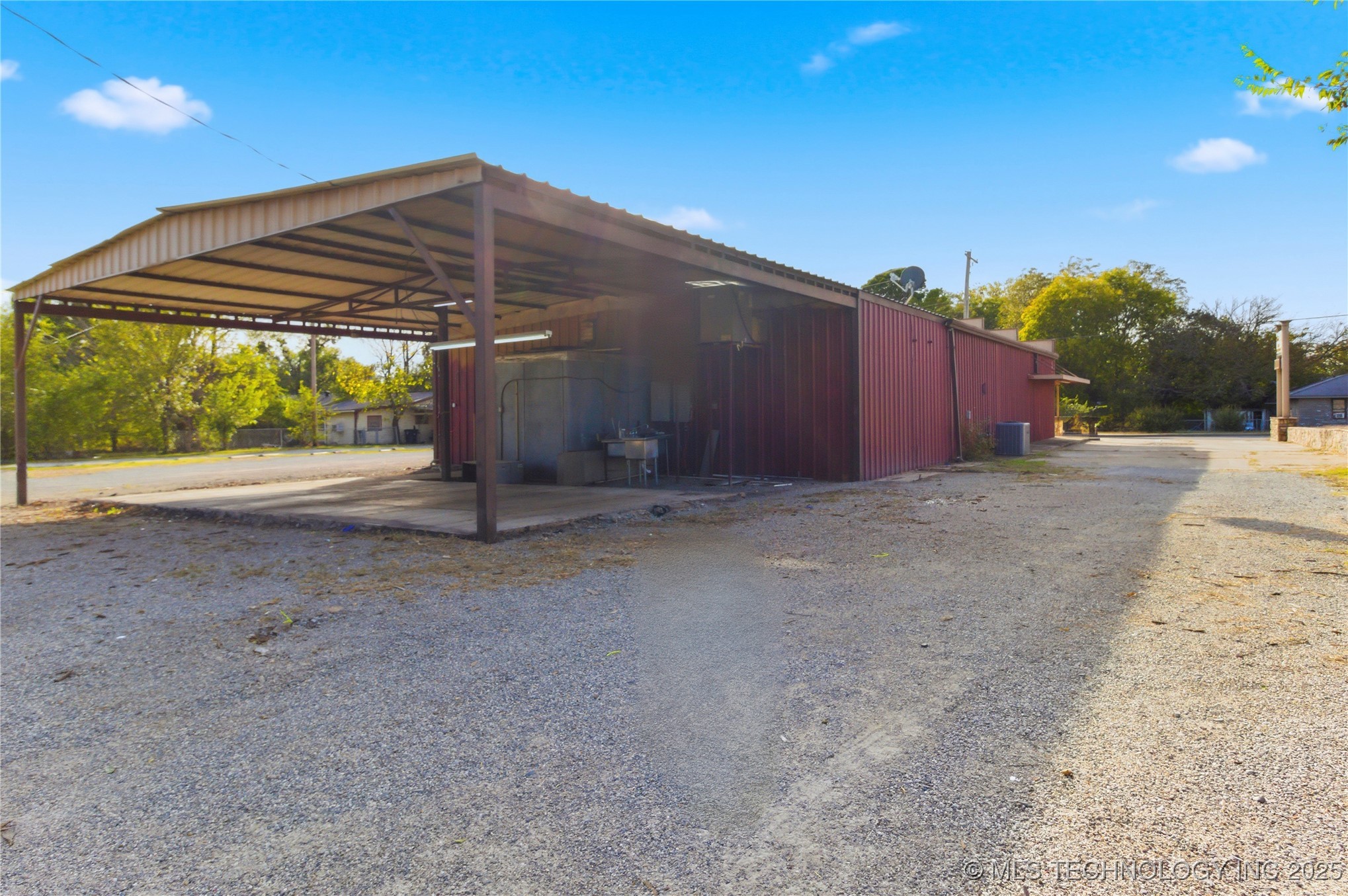 1016 N Washington Property Photo 38