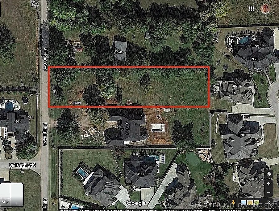 10715 S Elgin Avenue Property Photo 2