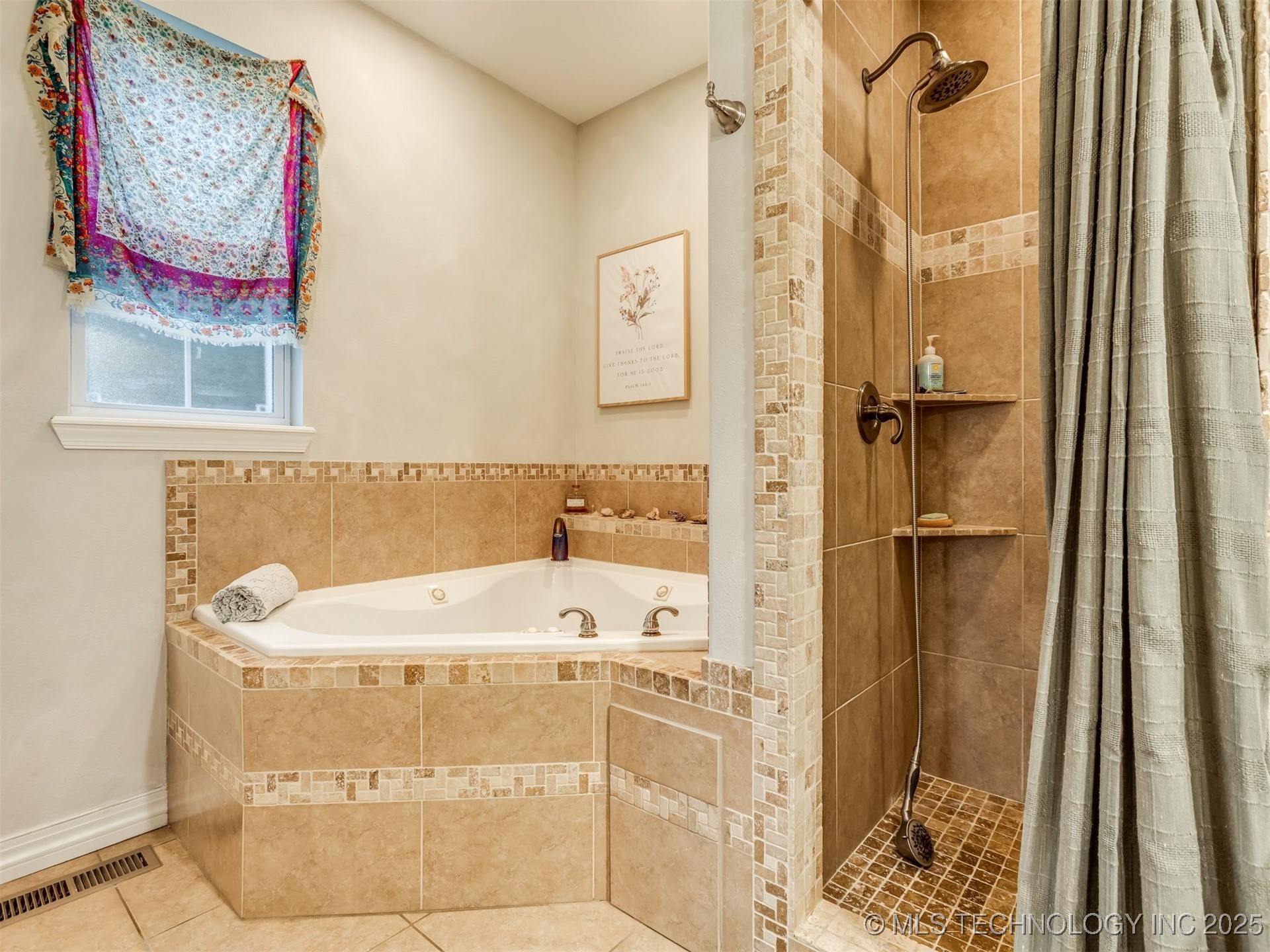 2485 Avalon Drive Property Photo 23