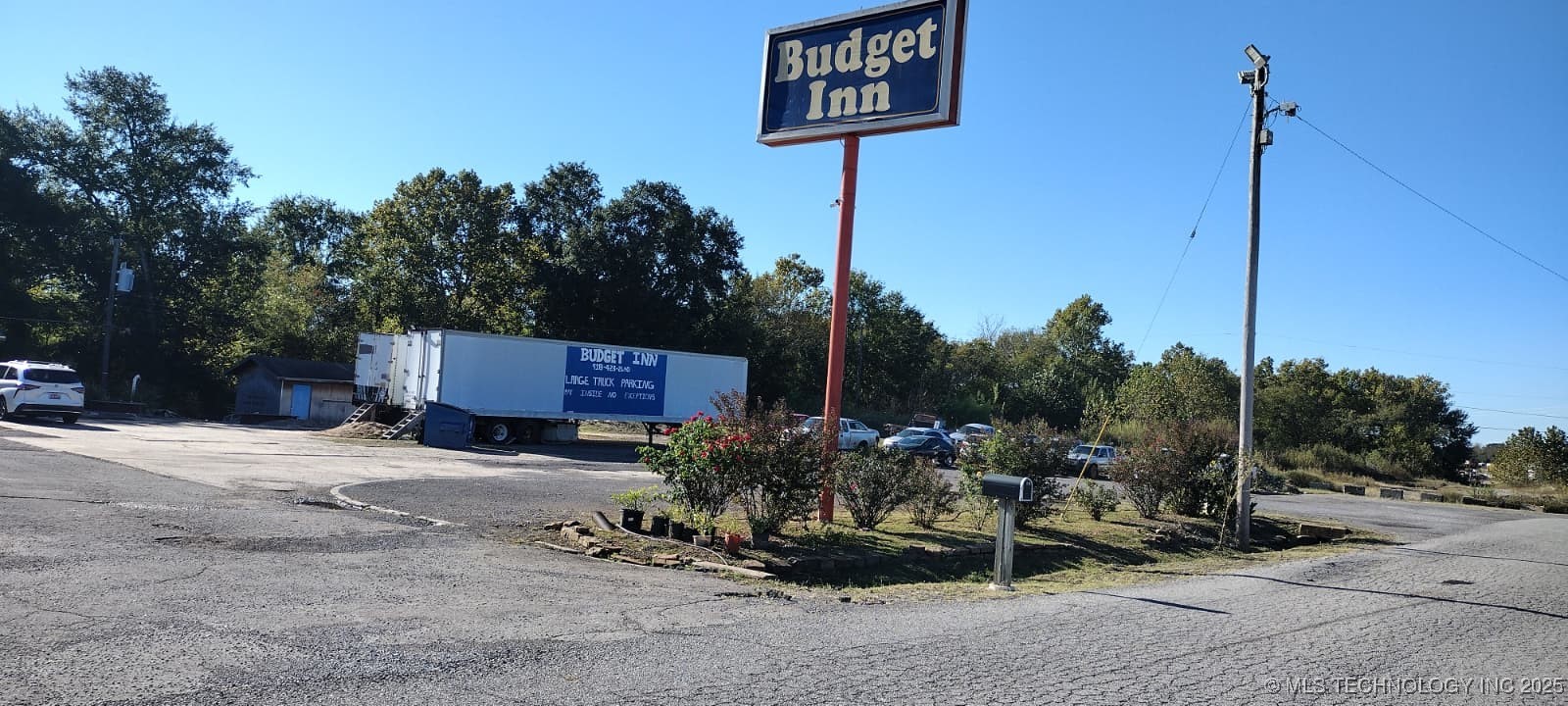 4210 S Us Hwy 69 Property Photo 1