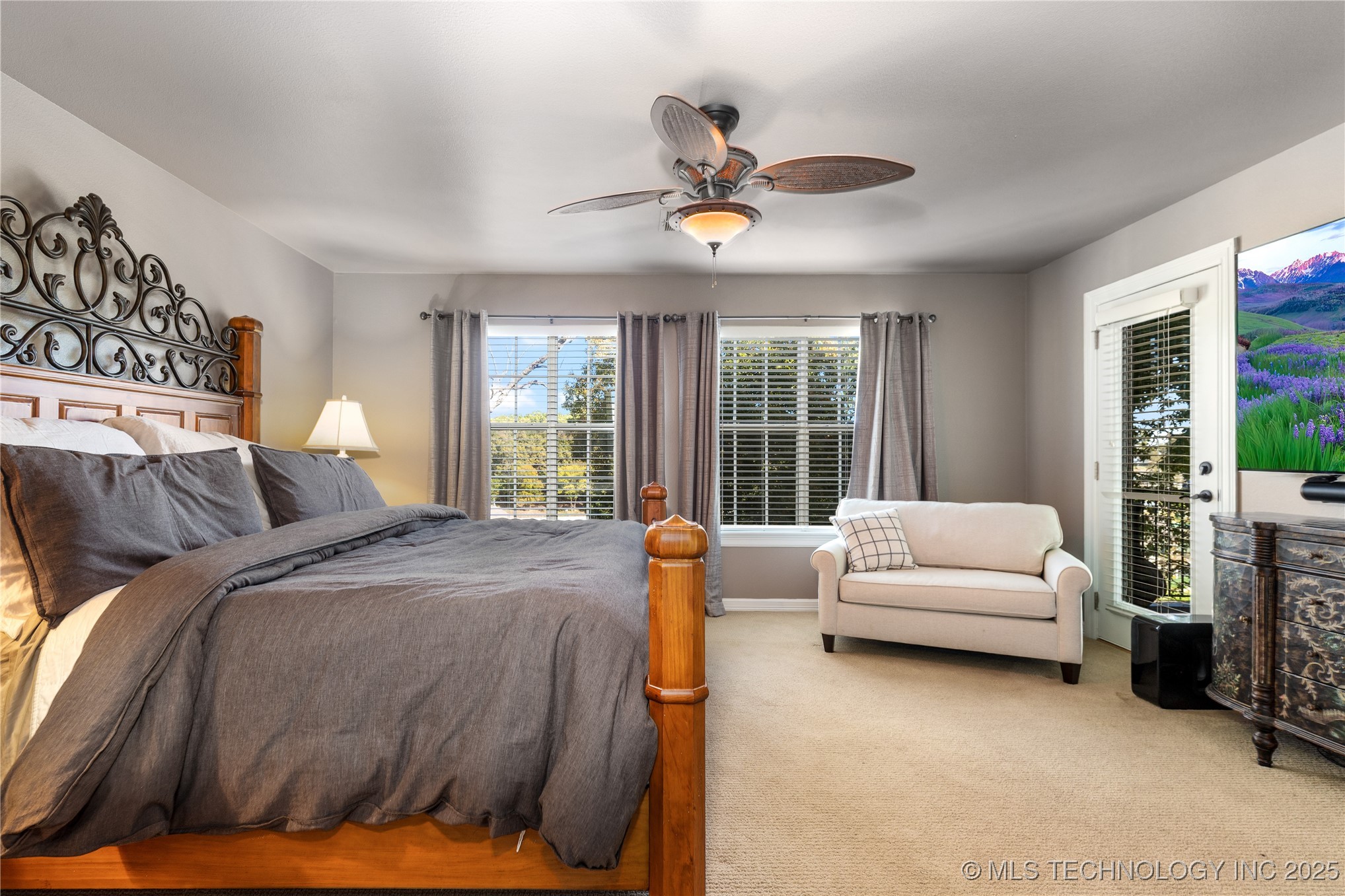 31986 Legend Place Property Photo 39