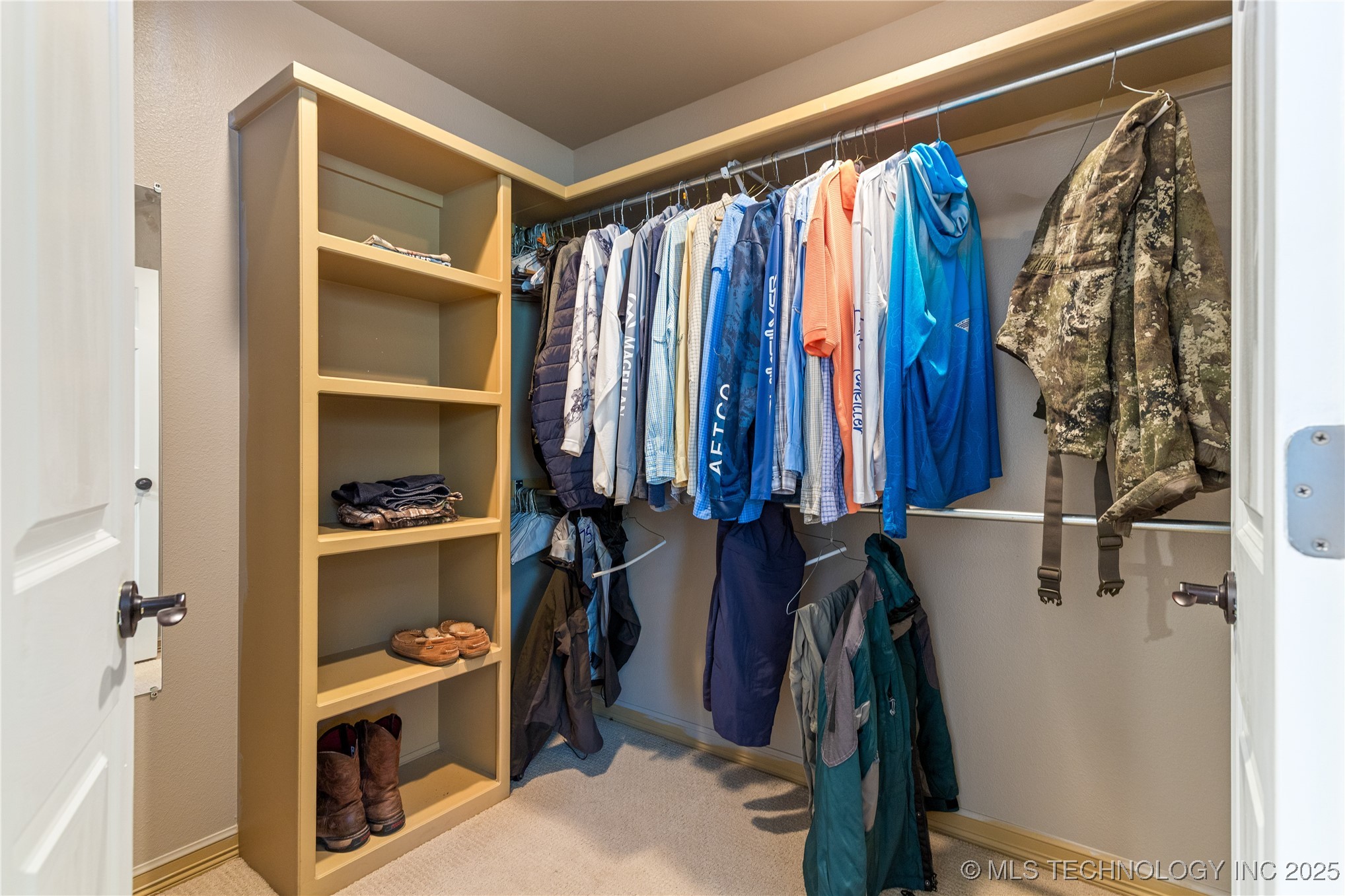 31986 Legend Place Property Photo 43