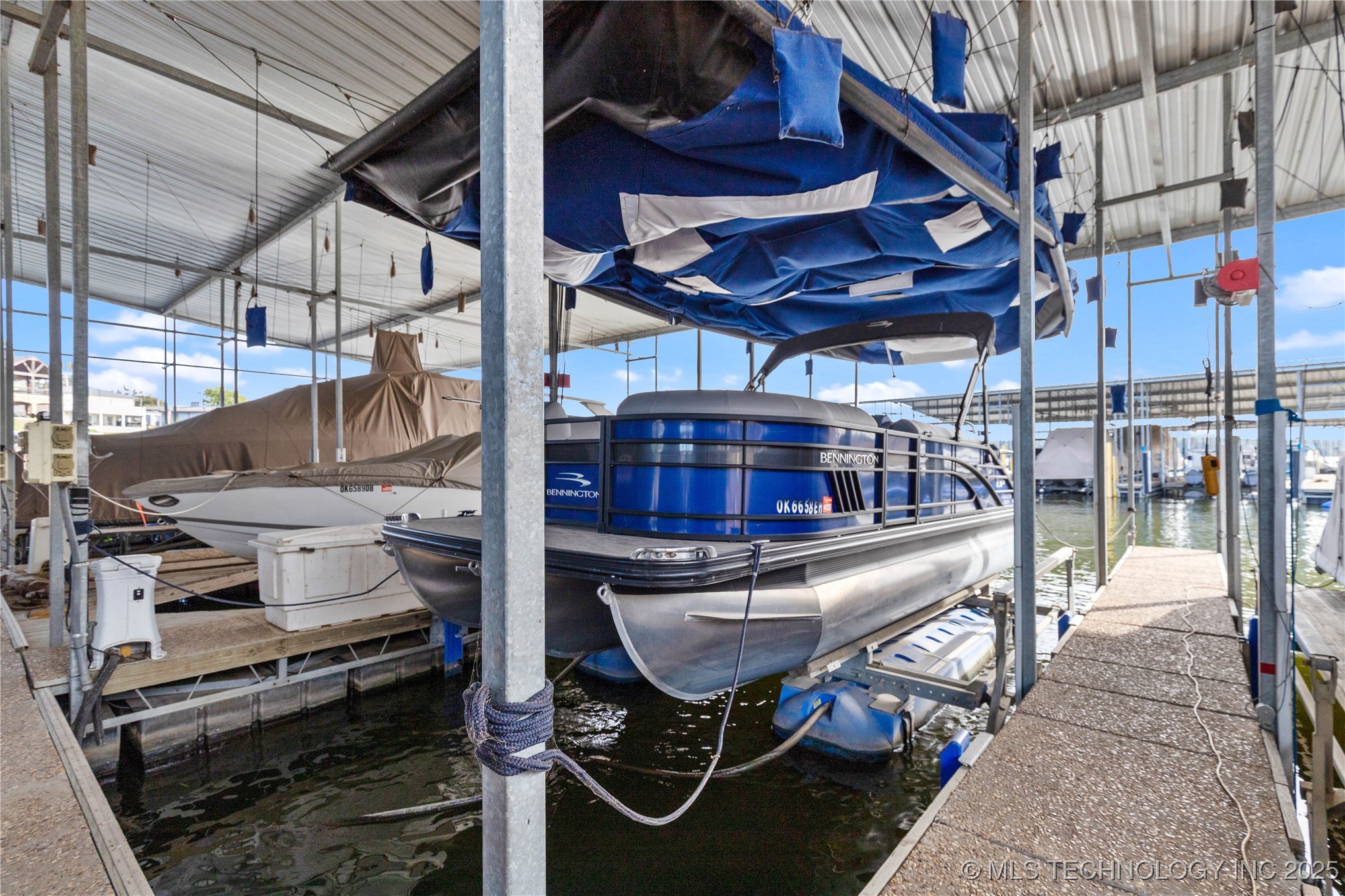 31986 Legend Place Property Photo 55