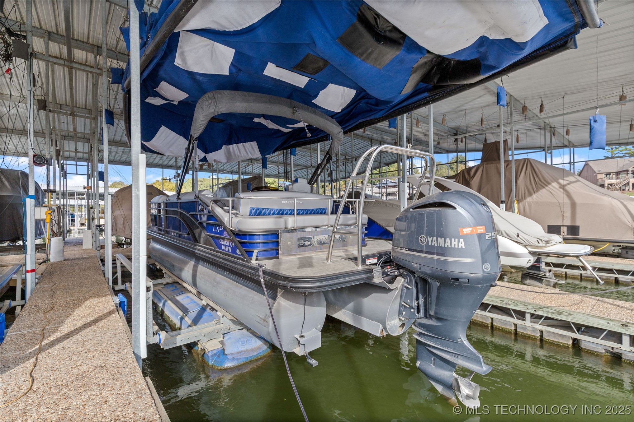 31986 Legend Place Property Photo 57