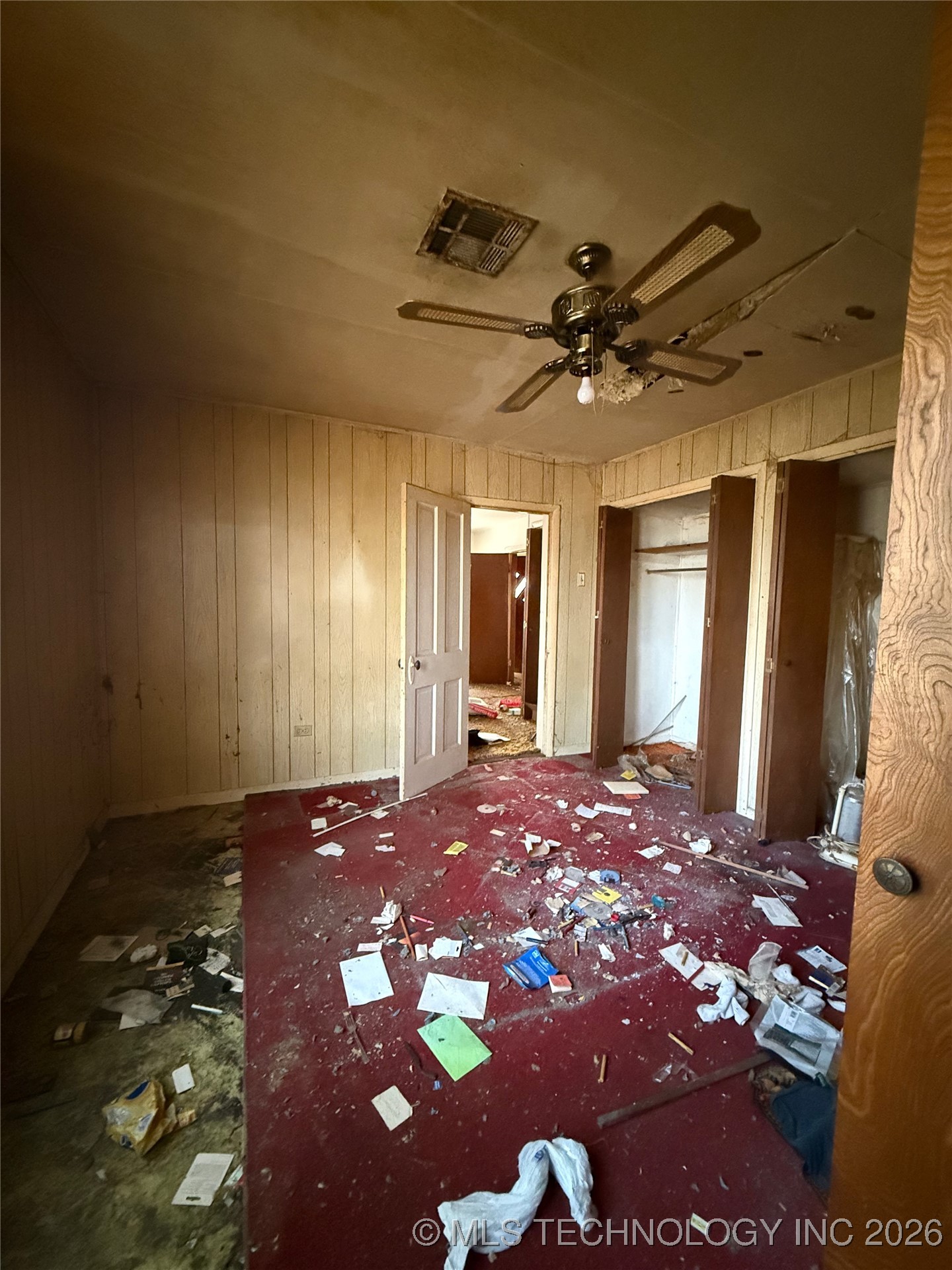 914 W Wyandotte Property Photo 5