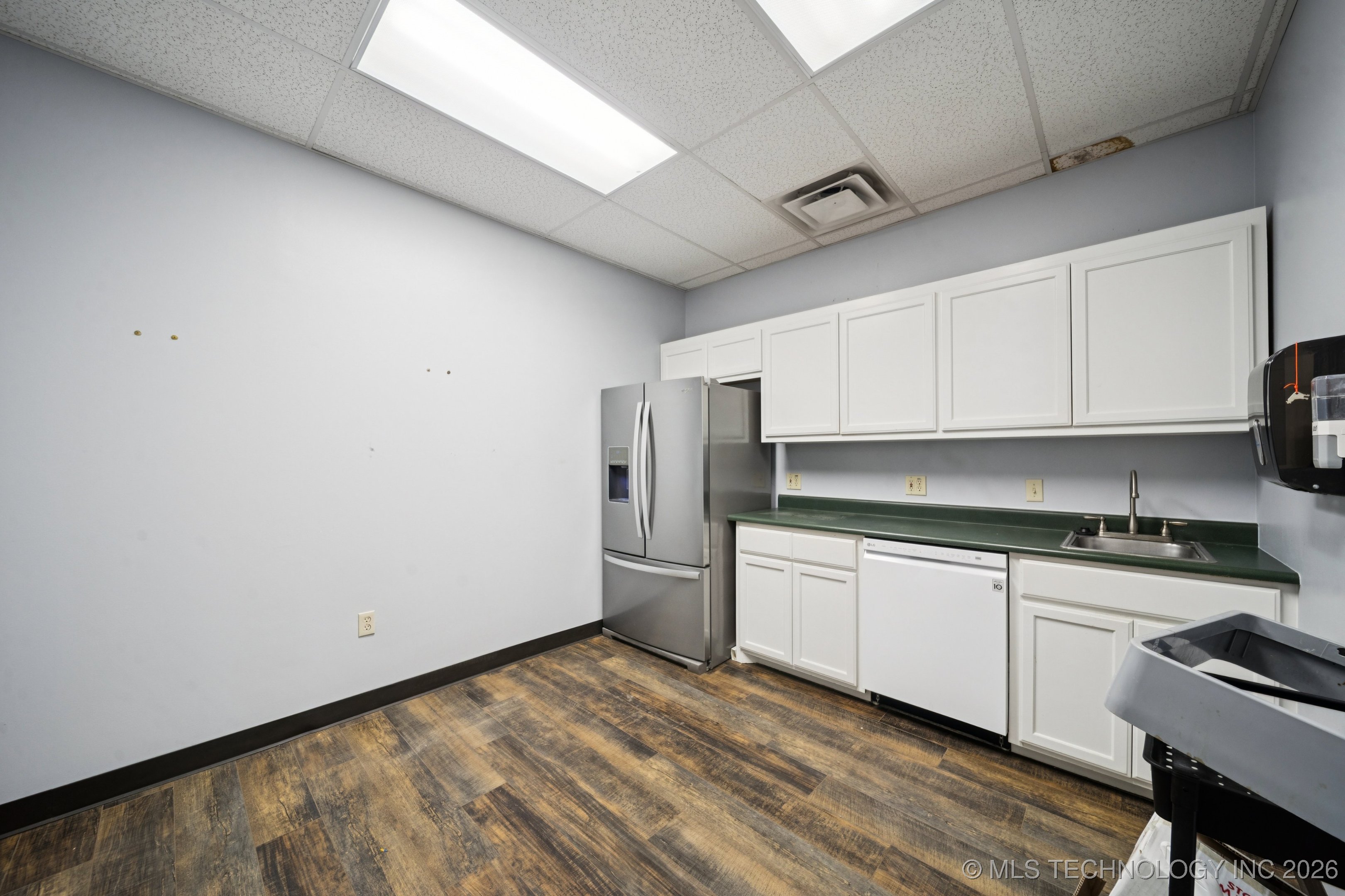 2005 N 167th Avenue E Property Photo 13