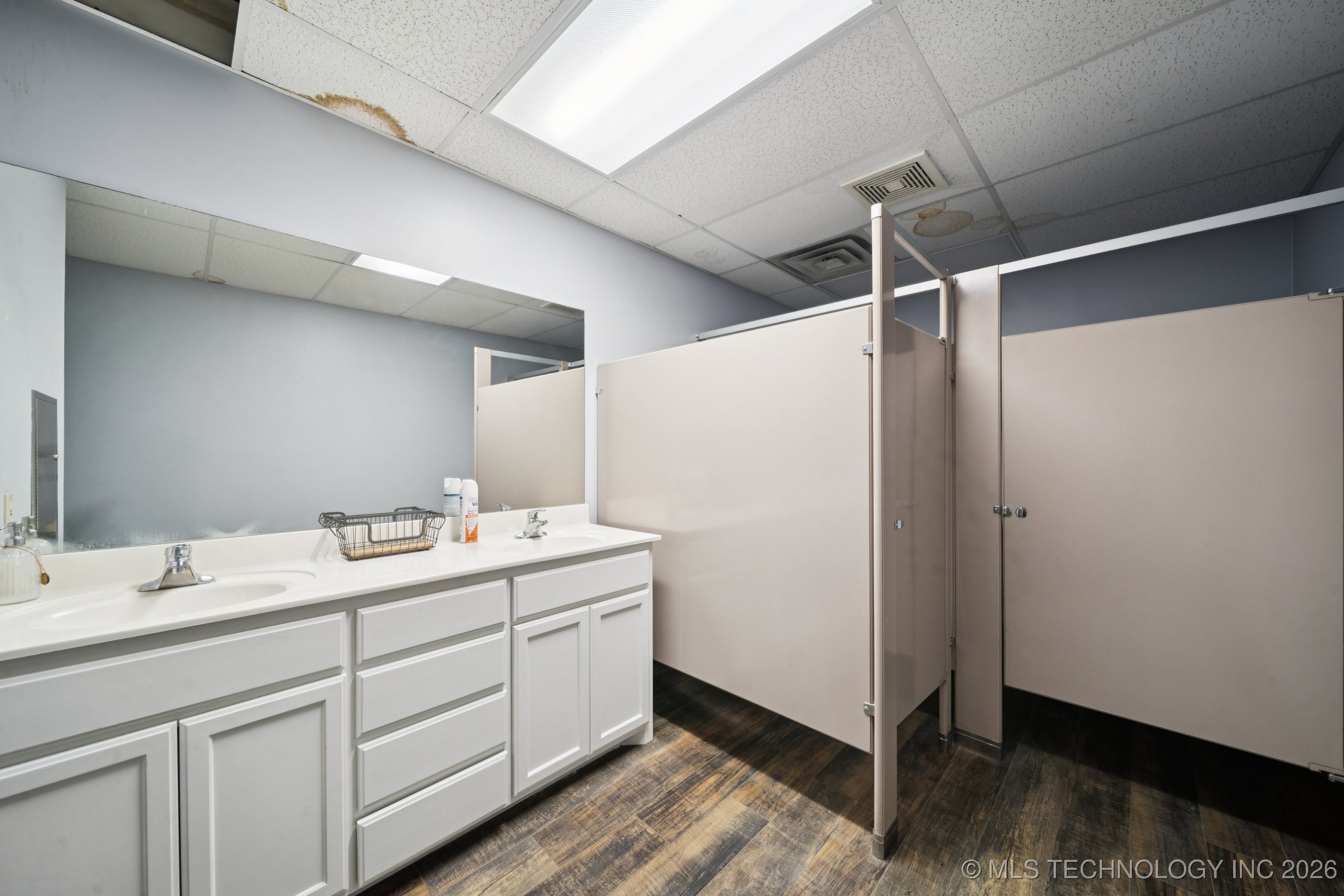 2005 N 167th Avenue E Property Photo 16