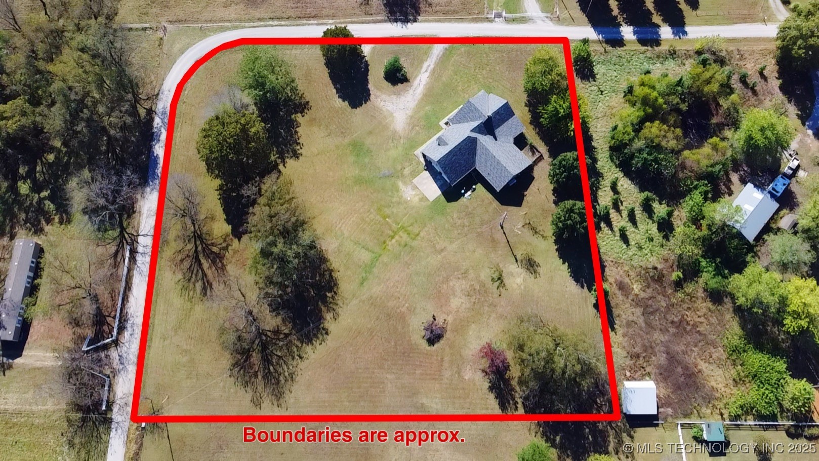 15085 Box Elder Road Property Photo 3