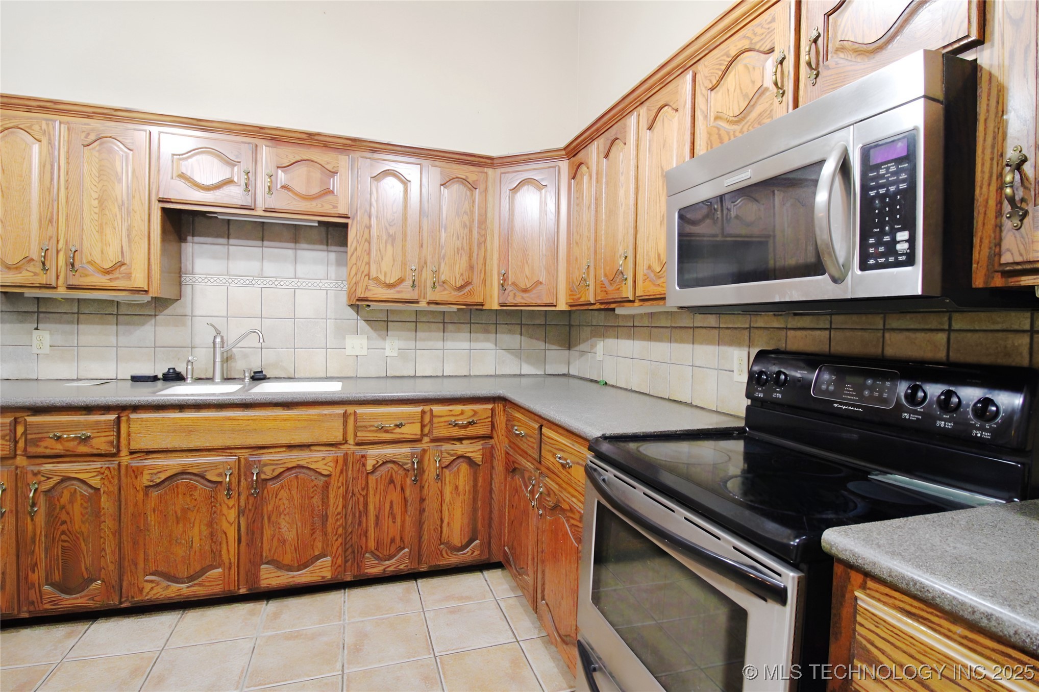 15085 Box Elder Road Property Photo 13