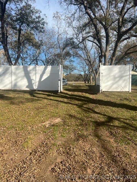 16433 S 98th East Avenue Property Photo 20