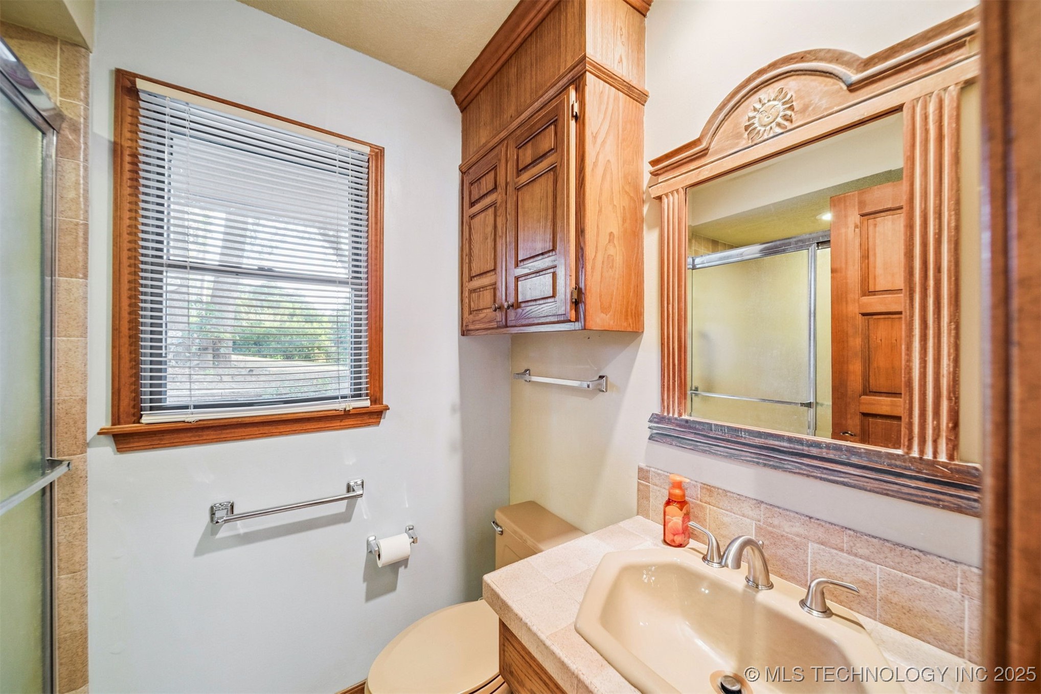 3334 E 100th Place Property Photo 19